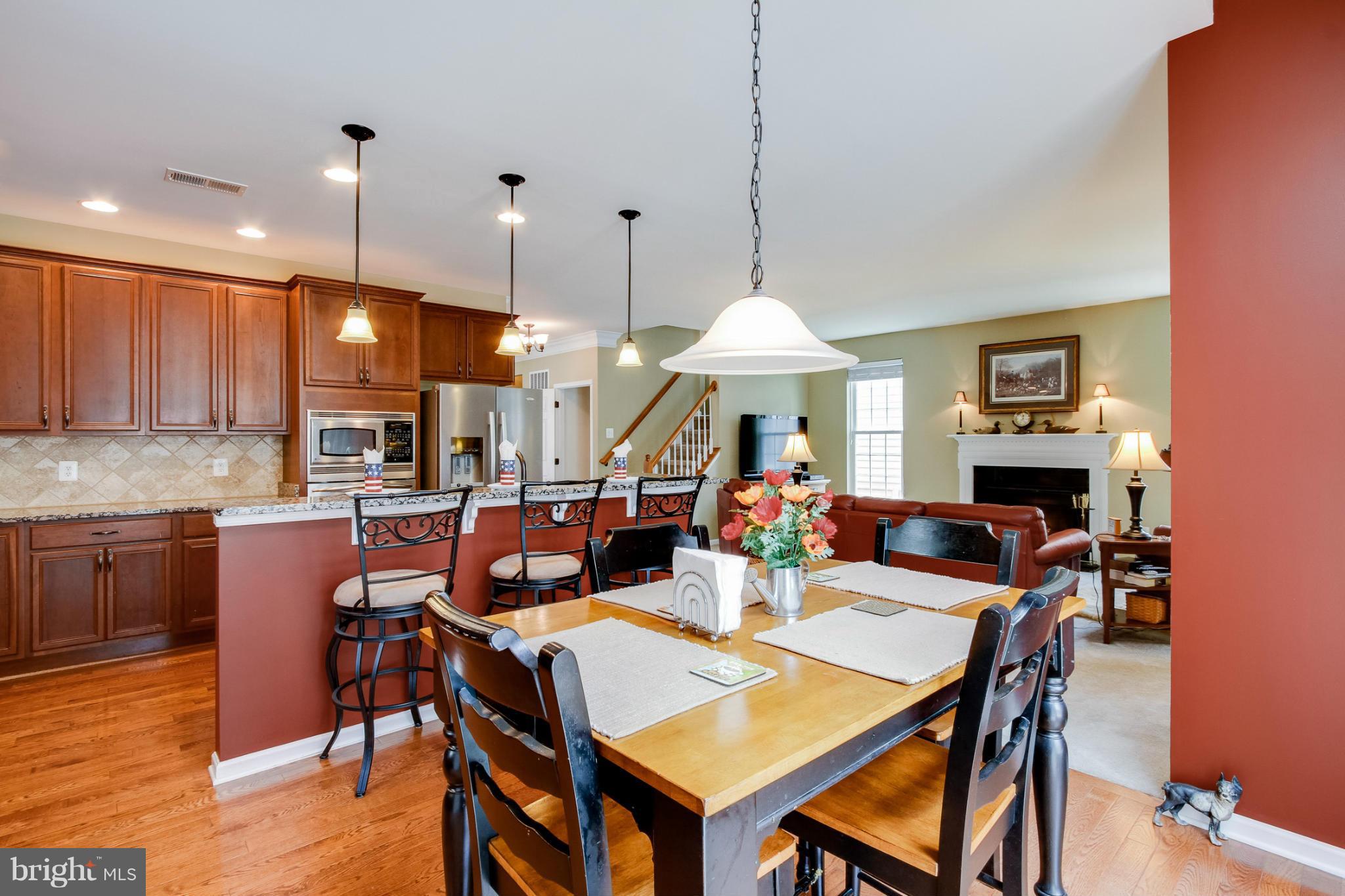 SOUTH RIDING - Residential