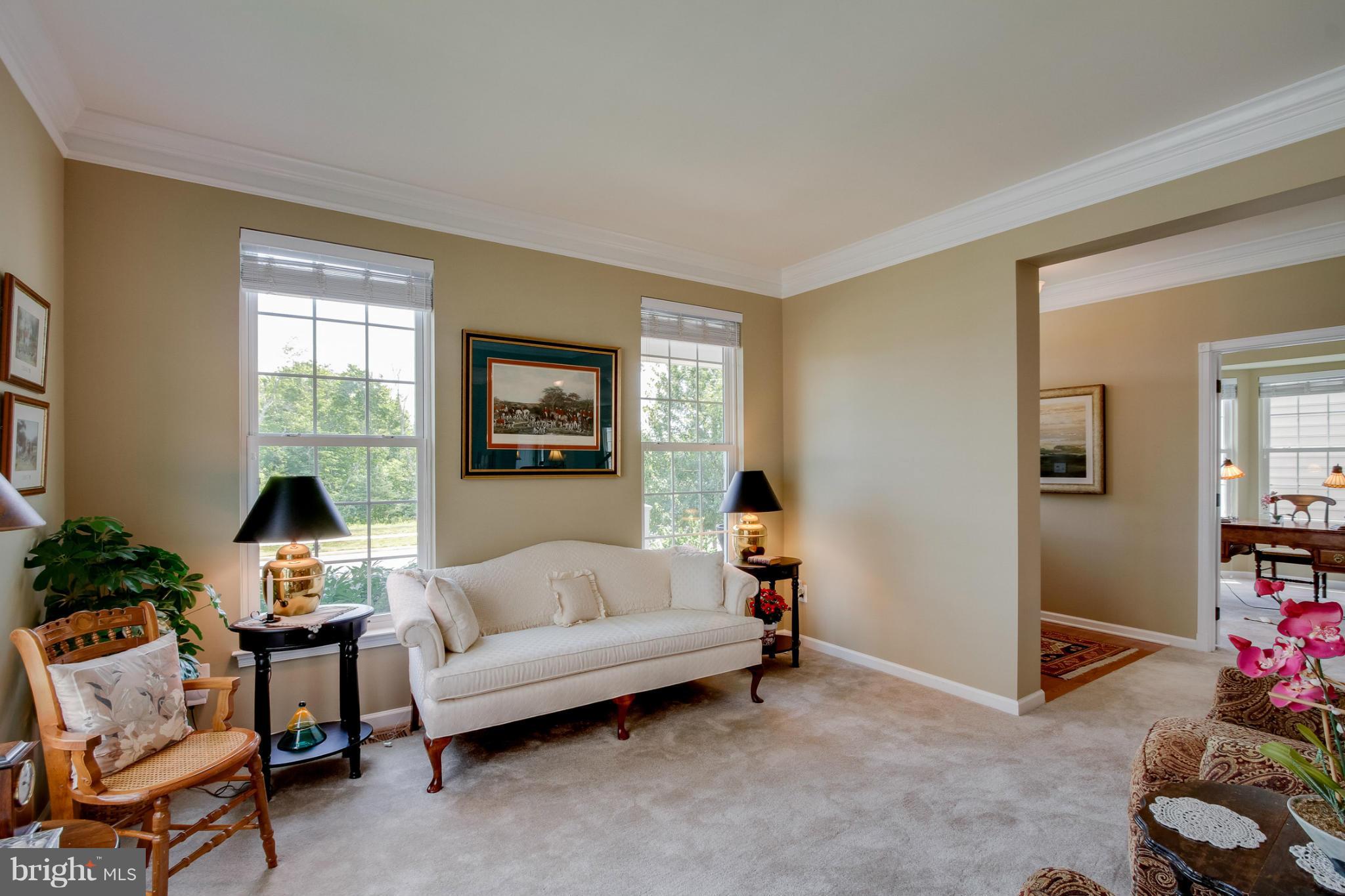 SOUTH RIDING - Residential