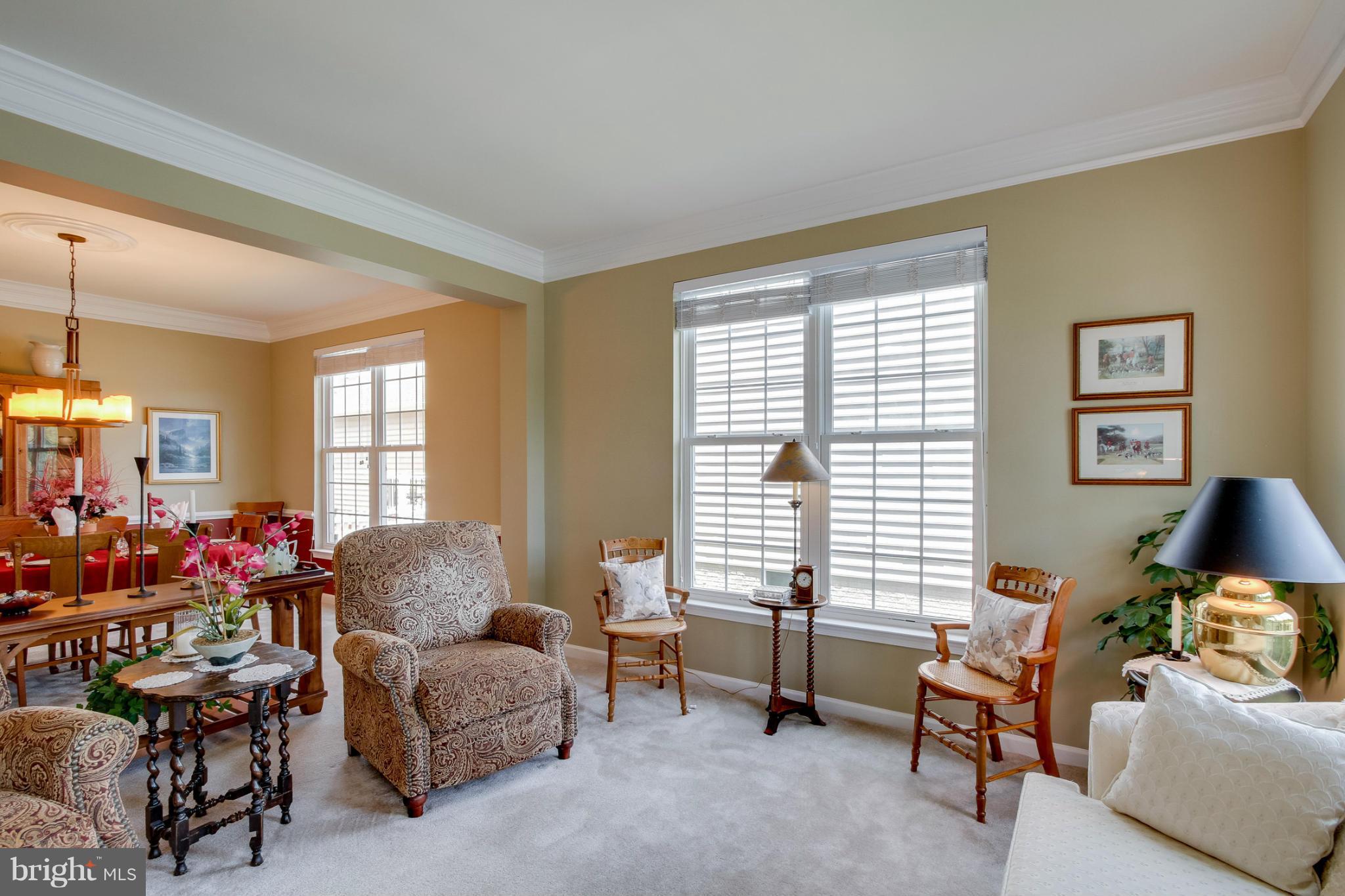 SOUTH RIDING - Residential