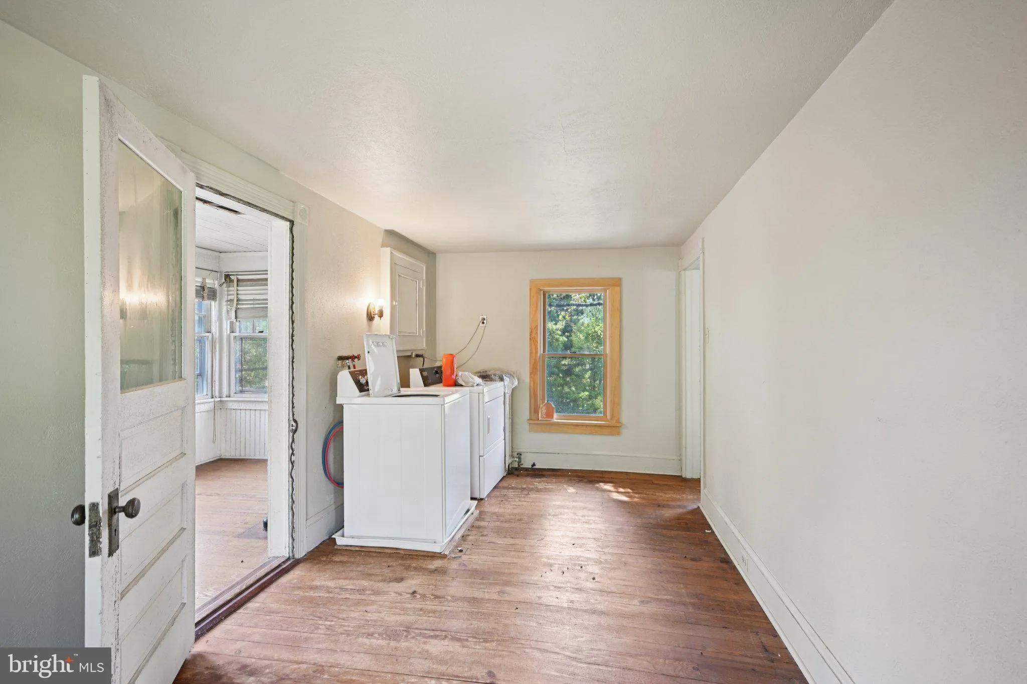 Vineland, New Jersey 08360, United States, 3 Bedrooms Bedrooms, ,2 BathroomsBathrooms,Residential,Active,214702