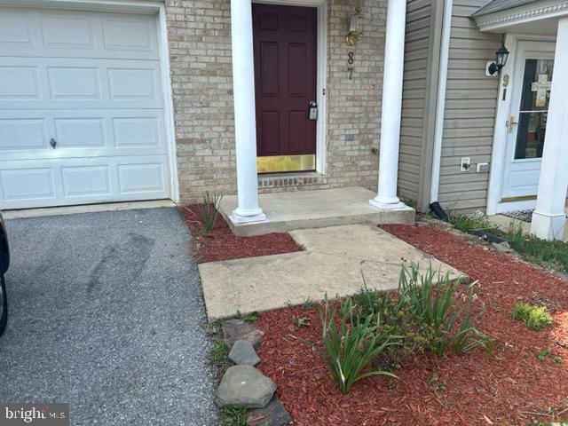 COUNTY GREEN - Residential Lease