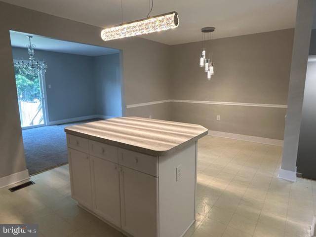 COUNTY GREEN - Residential Lease