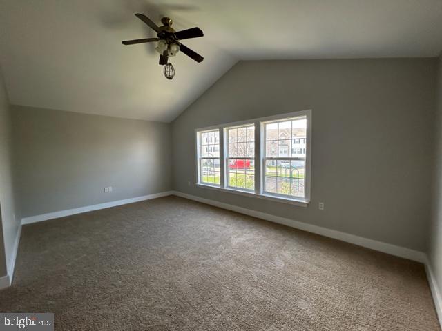 COUNTY GREEN - Residential Lease