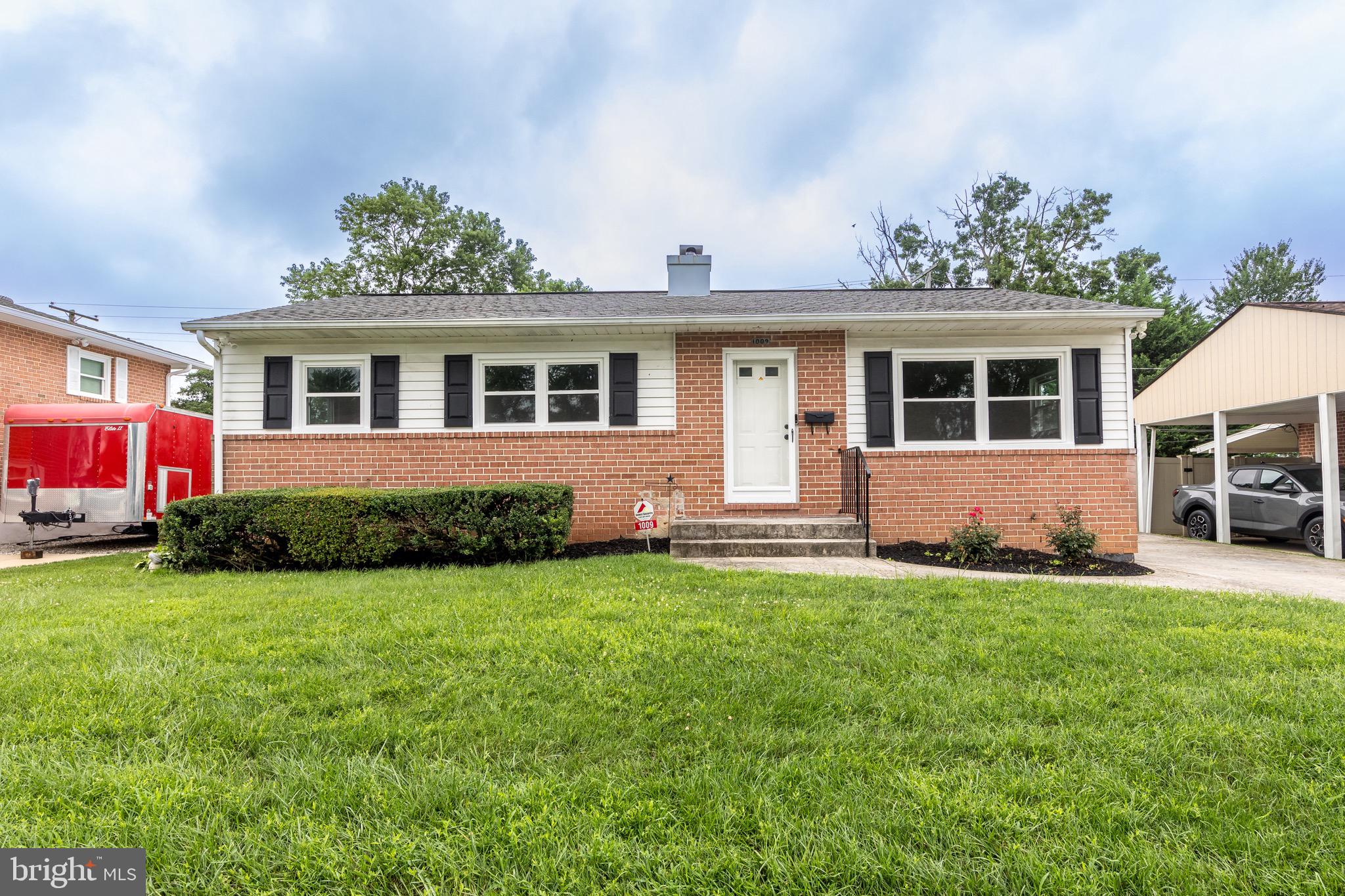 Welcome to 1009 Rowe Lane!
This fully remodeled 4-bedroom, 2-bathroom rambler is full of charm and ready for you to move right in. Located on a quiet street, this home offers the perfect mix of comfort, style, and space. As soon as you arrive, you'll notice the curb appeal. The home sits nicely on a peaceful lot with a welcoming front yard and a private backyard—perfect for relaxing or spending time with family and friends.
Step inside, and you’ll fall in love with the fresh updates and open layout. The main level features a bright and spacious living room with plenty of natural light and refinished hardwood floors that shine throughout. The back of the home has been thoughtfully extended, providing additional living space that makes everyday living and entertaining even more enjoyable. It boasts a wonderful morning room to enjoy the start of the day.
The heart of the home is the gourmet kitchen. It has been fully remodeled with modern cabinets, sleek countertops, and stainless steel appliances. Whether you're cooking dinner for your family or hosting friends, this kitchen gives you everything you need to make meals feel special. This level also includes three nicely sized bedrooms and a full bathroom. Each room offers fresh paint, clean lines, and updated flooring. The bathroom has been fully remodeled with stylish finishes and a clean, modern feel.
Need more space? Head downstairs to the fully finished basement. This level includes a large family room—great for movie nights, game days, or just hanging out. There’s also a fourth bedroom, a second full bathroom, a laundry area, and plenty of storage. One of the best features is the walkout from the basement, giving you easy access to the backyard and adding even more living space.
Everything has been carefully updated—including a new water heater, new windows, and refinished flooring throughout—so you can move in with peace of mind and start enjoying your new home right away.
1009 Rowe Lane is tucked away on a quiet street but still close to everything you need—shopping, restaurants, schools, and major highways. It's the best of both worlds: peaceful living with convenience just minutes away. If you're looking for a home that’s been lovingly remodeled, has space for everyone, and is move-in ready, this one checks all the boxes. Don’t miss your chance to see this beautiful home in person. Schedule your tour today—you’re going to love it!