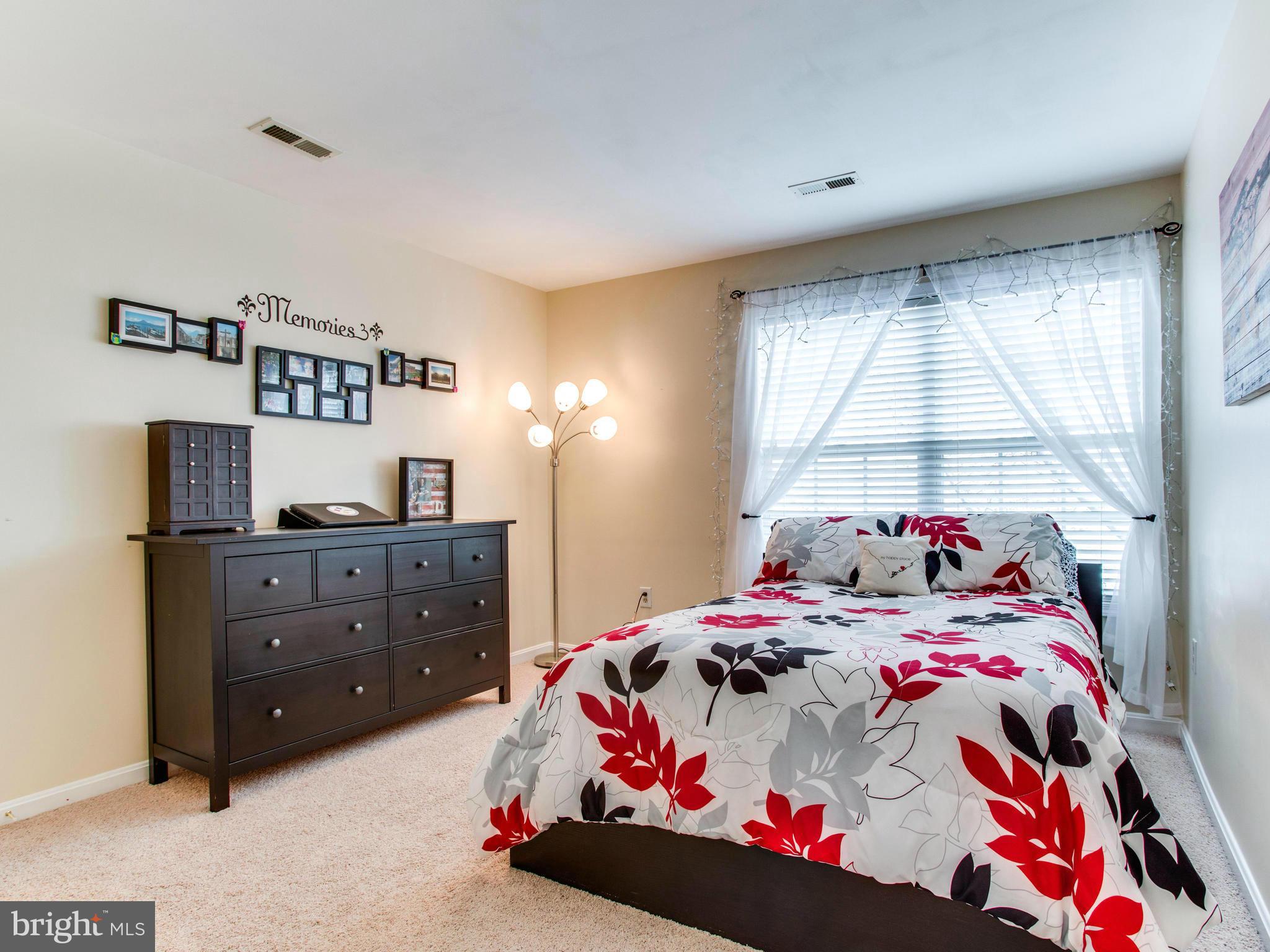 BRIDLEWOOD - Residential