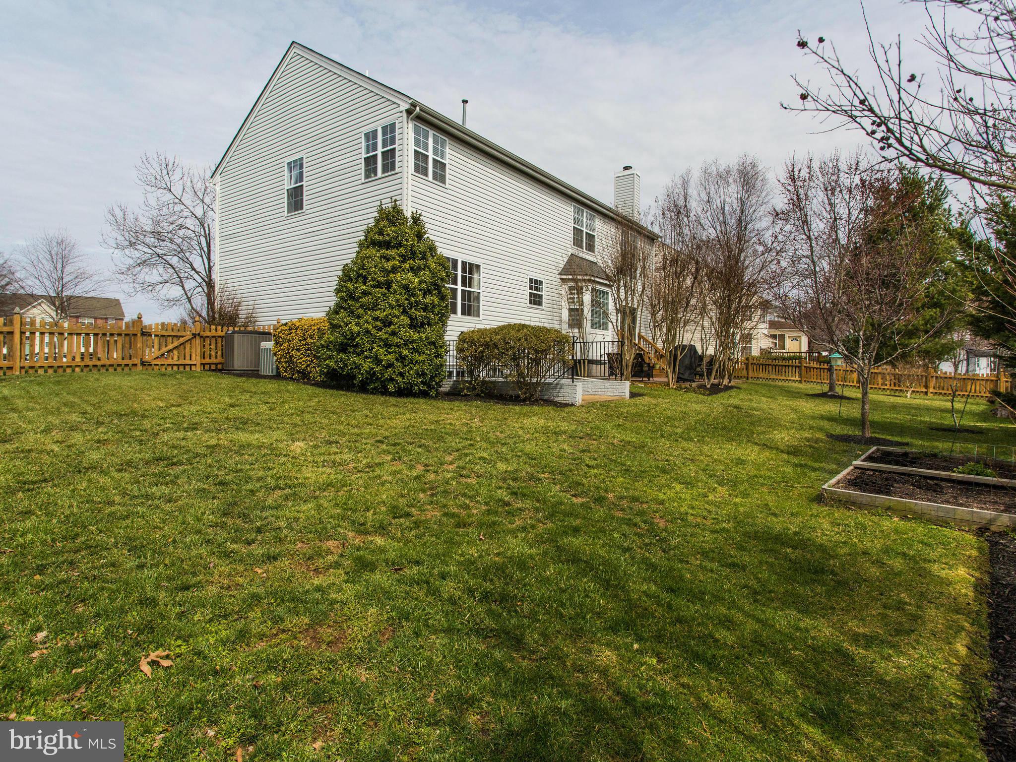 BRIDLEWOOD - Residential