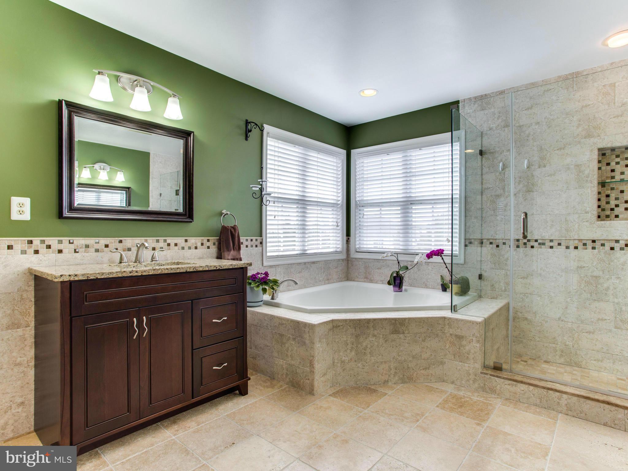 BRIDLEWOOD - Residential