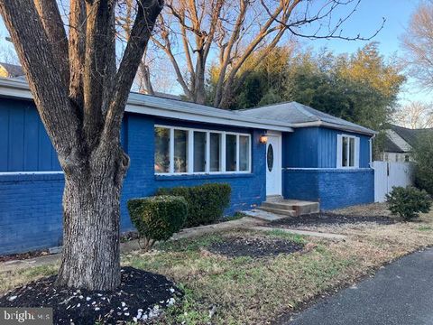 8106 FORT HUNT ROAD ALEXANDRIA VA 22308