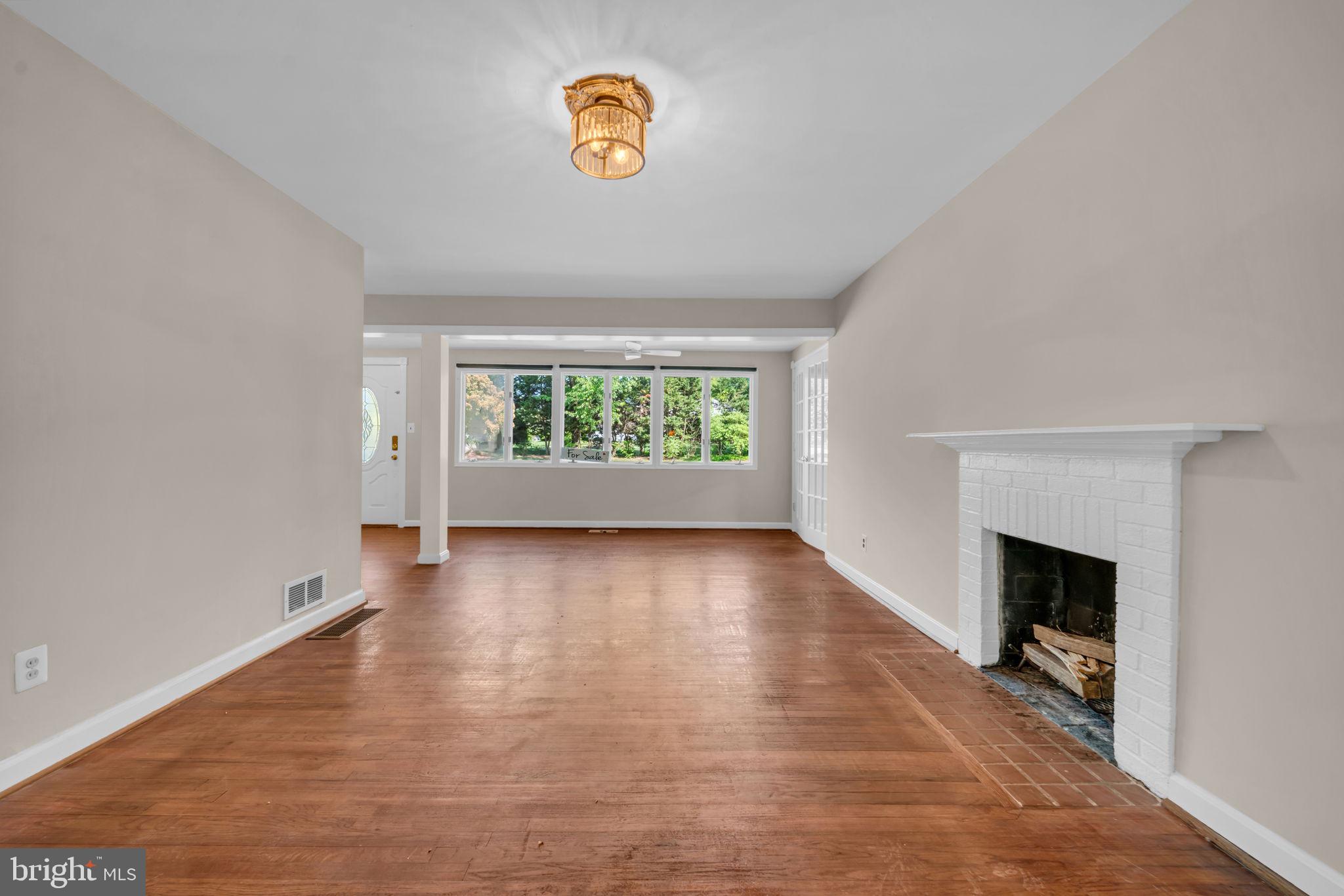 HOLLIN HALL VILLAGE - Residential