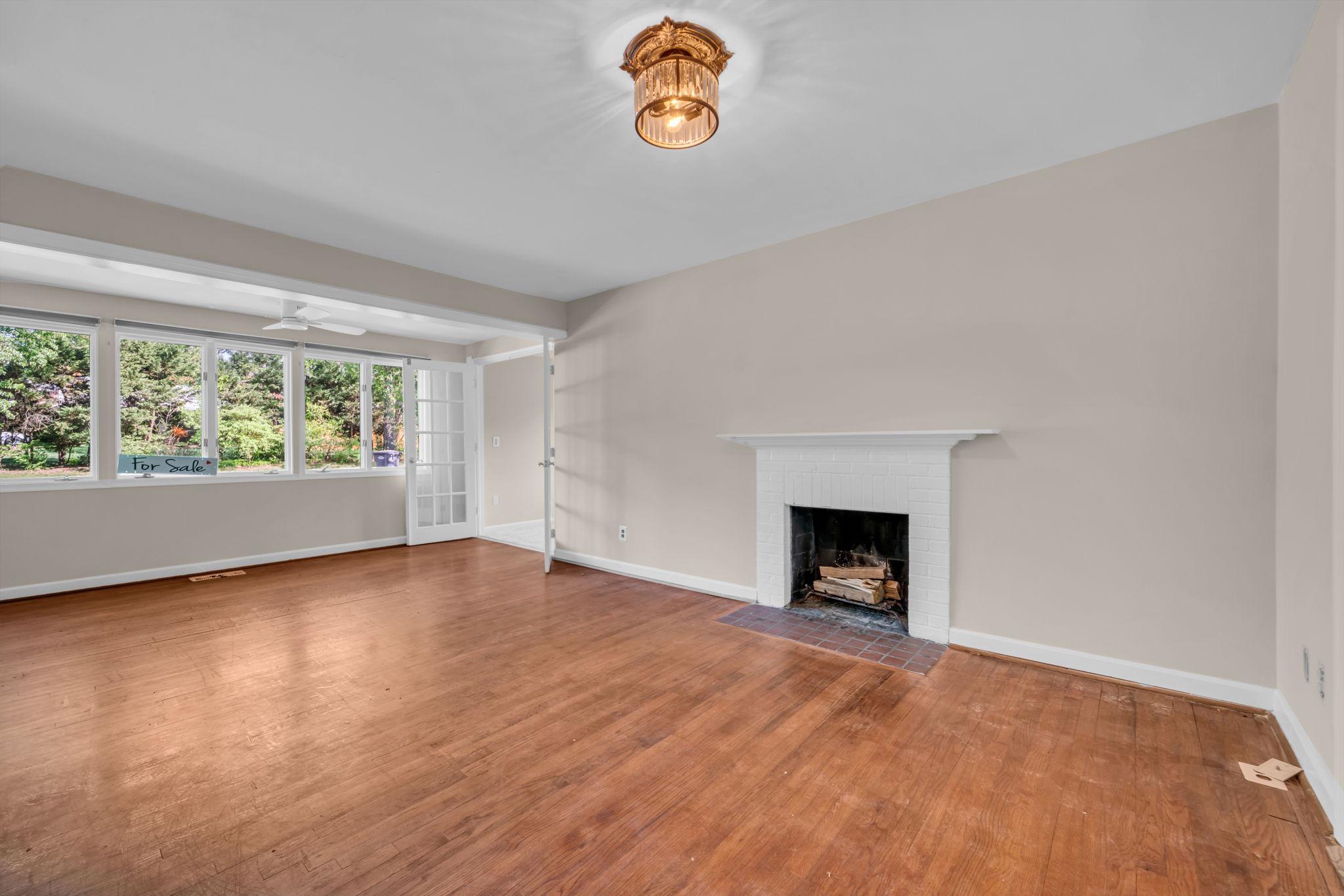 HOLLIN HALL VILLAGE - Residential