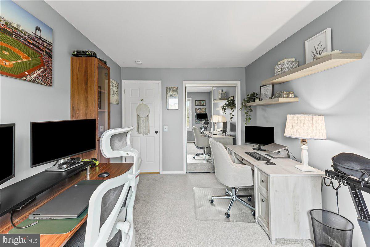 RUNNYMEADE FARMS - Residential