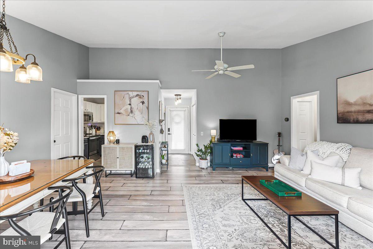 RUNNYMEADE FARMS - Residential