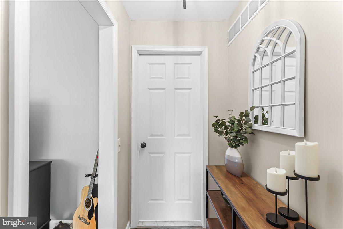 RUNNYMEADE FARMS - Residential