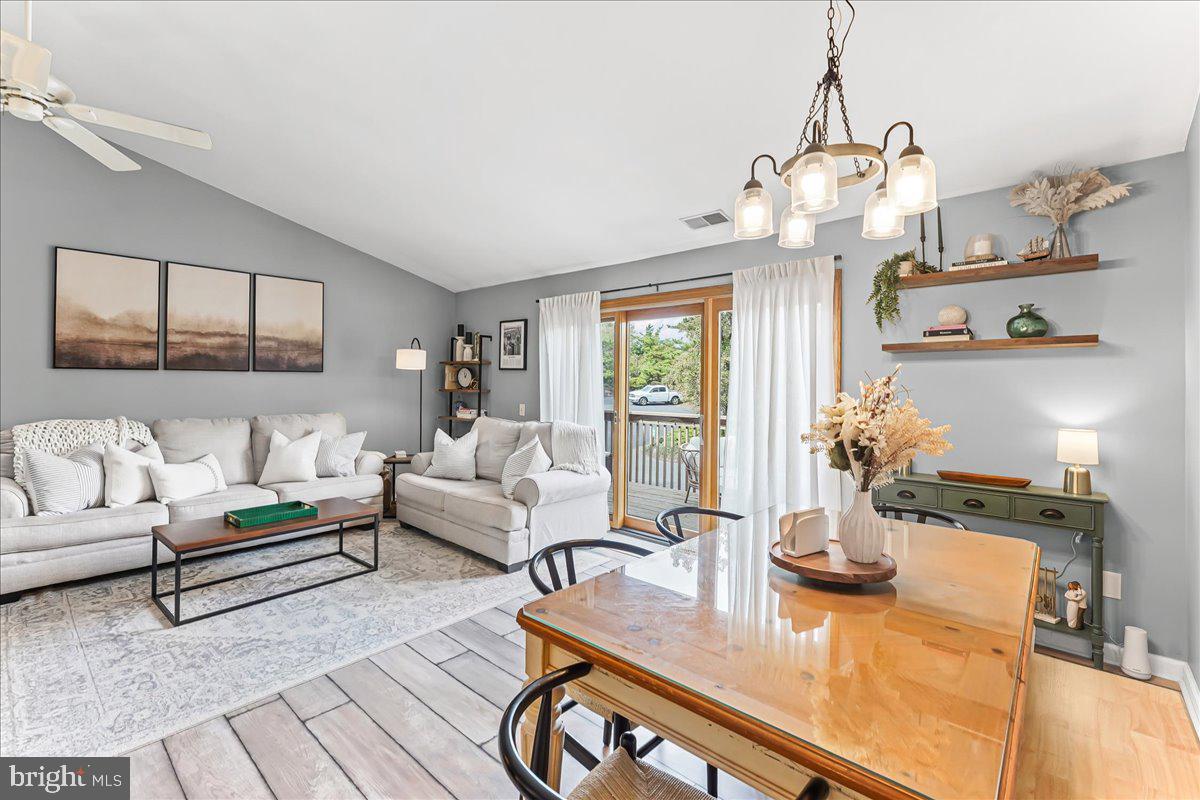 RUNNYMEADE FARMS - Residential