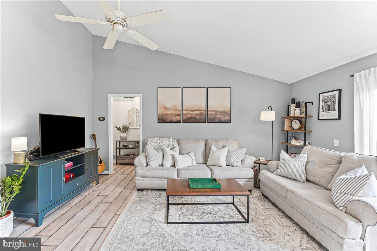 RUNNYMEADE FARMS - Residential