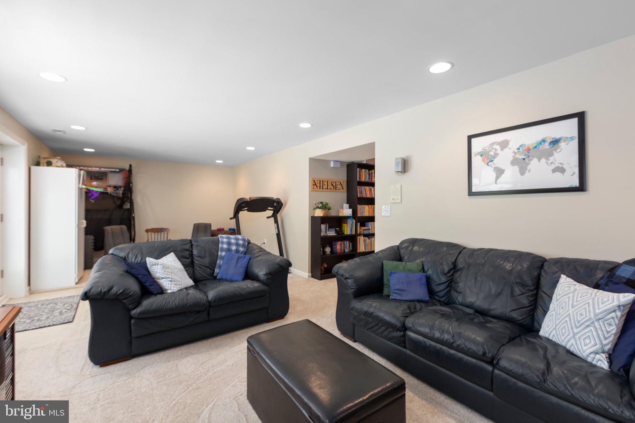 AUSTIN RIDGE - Residential