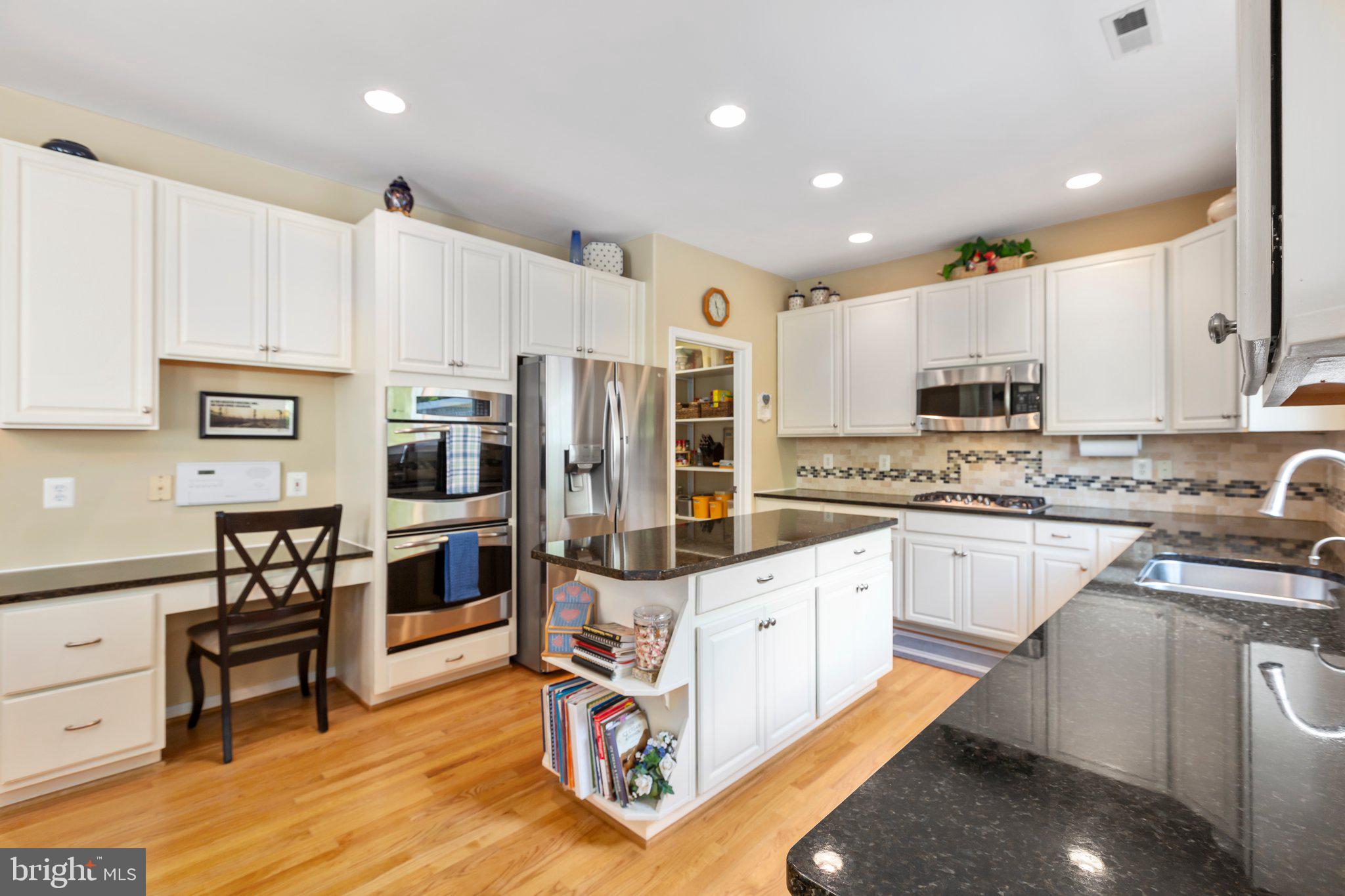 AUSTIN RIDGE - Residential