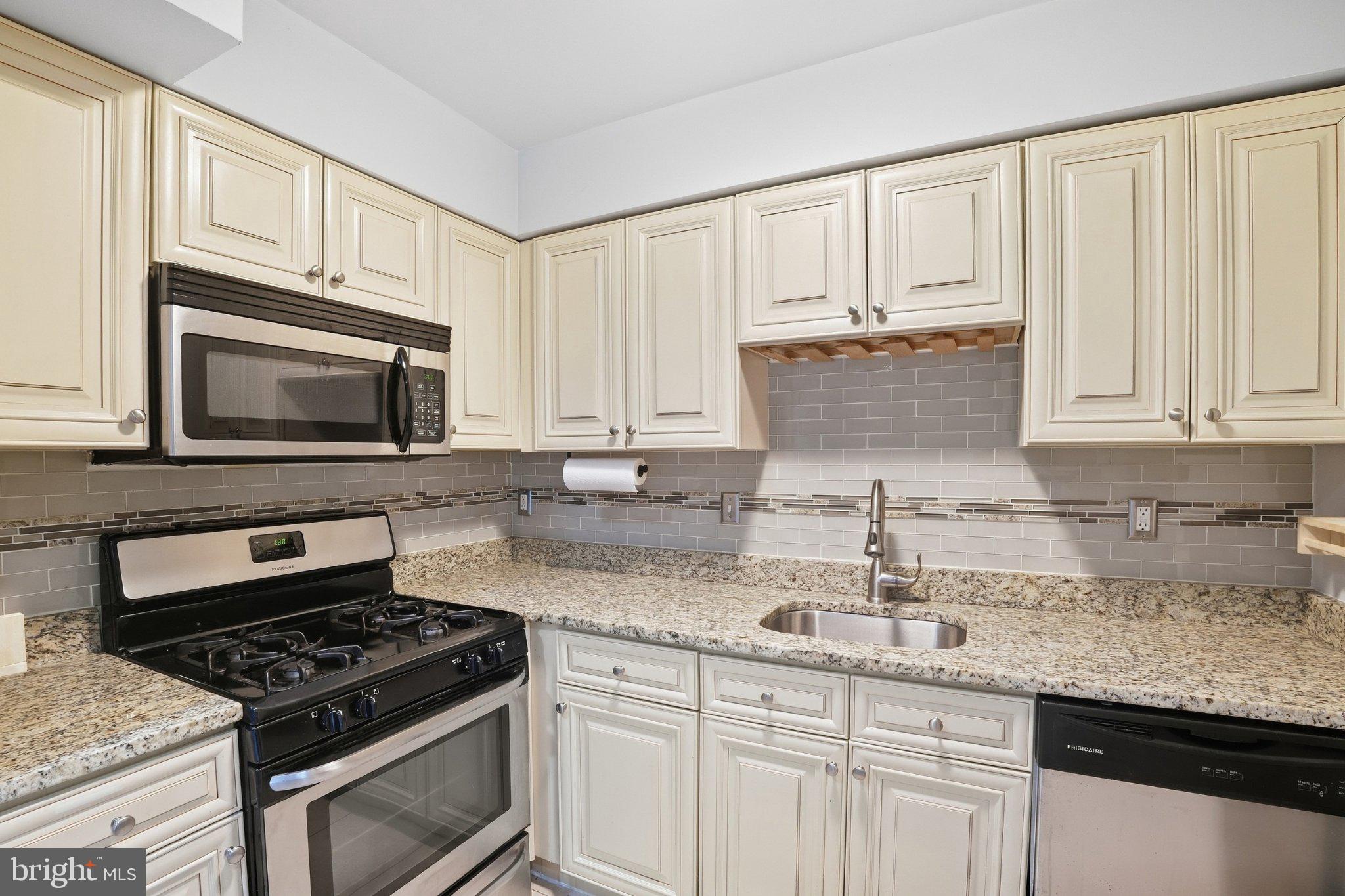 2105 WALSH VIEW TERRACE 15-301