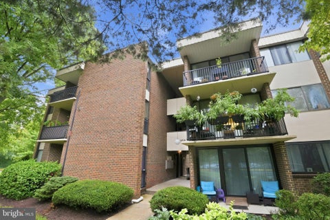 Condo For Sale - 2105 Walsh View Terrace #15-301<br/> Montgomery County, SILVER SPRING, MD 20902