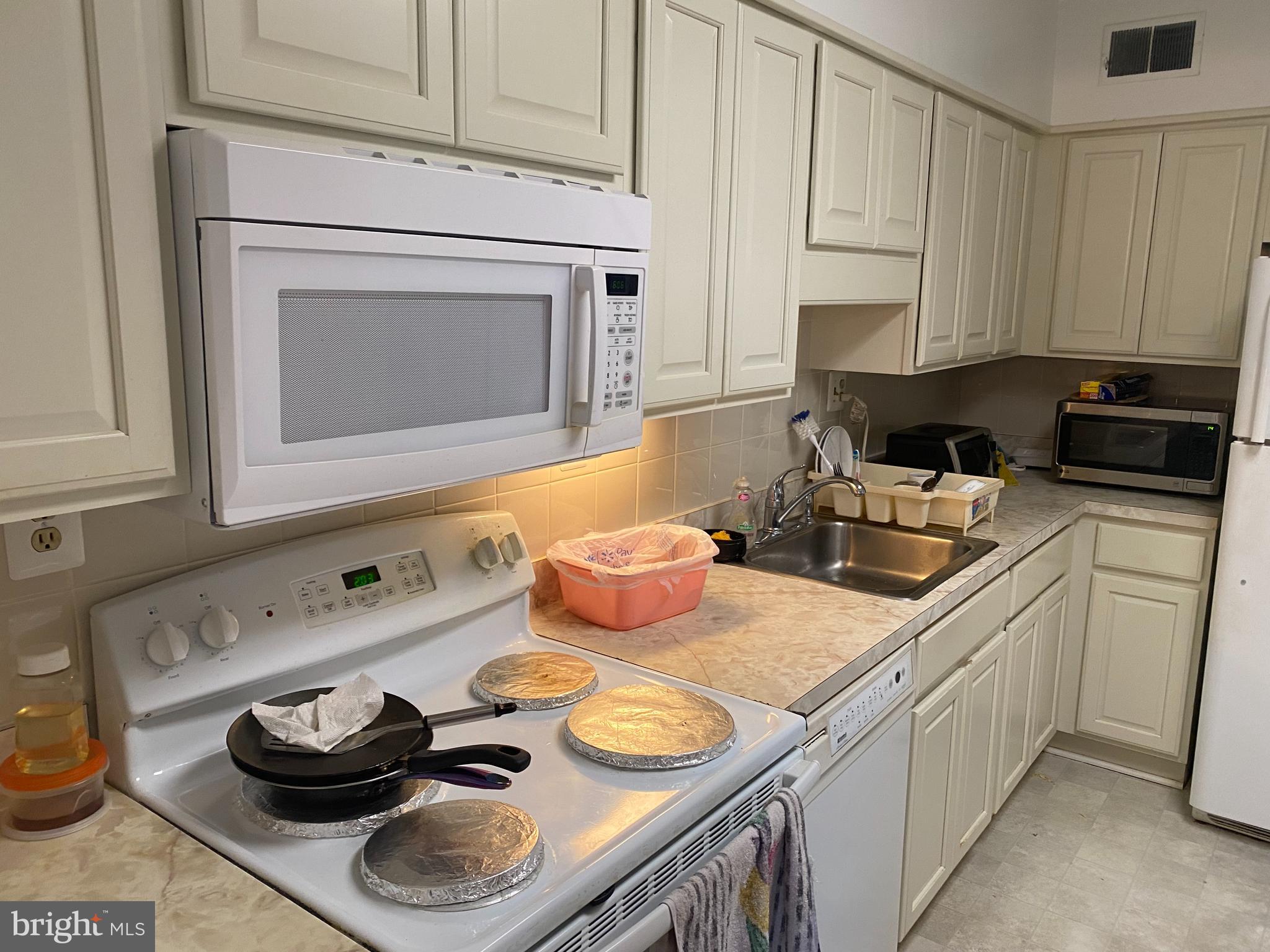 PLACE ONE - Residential