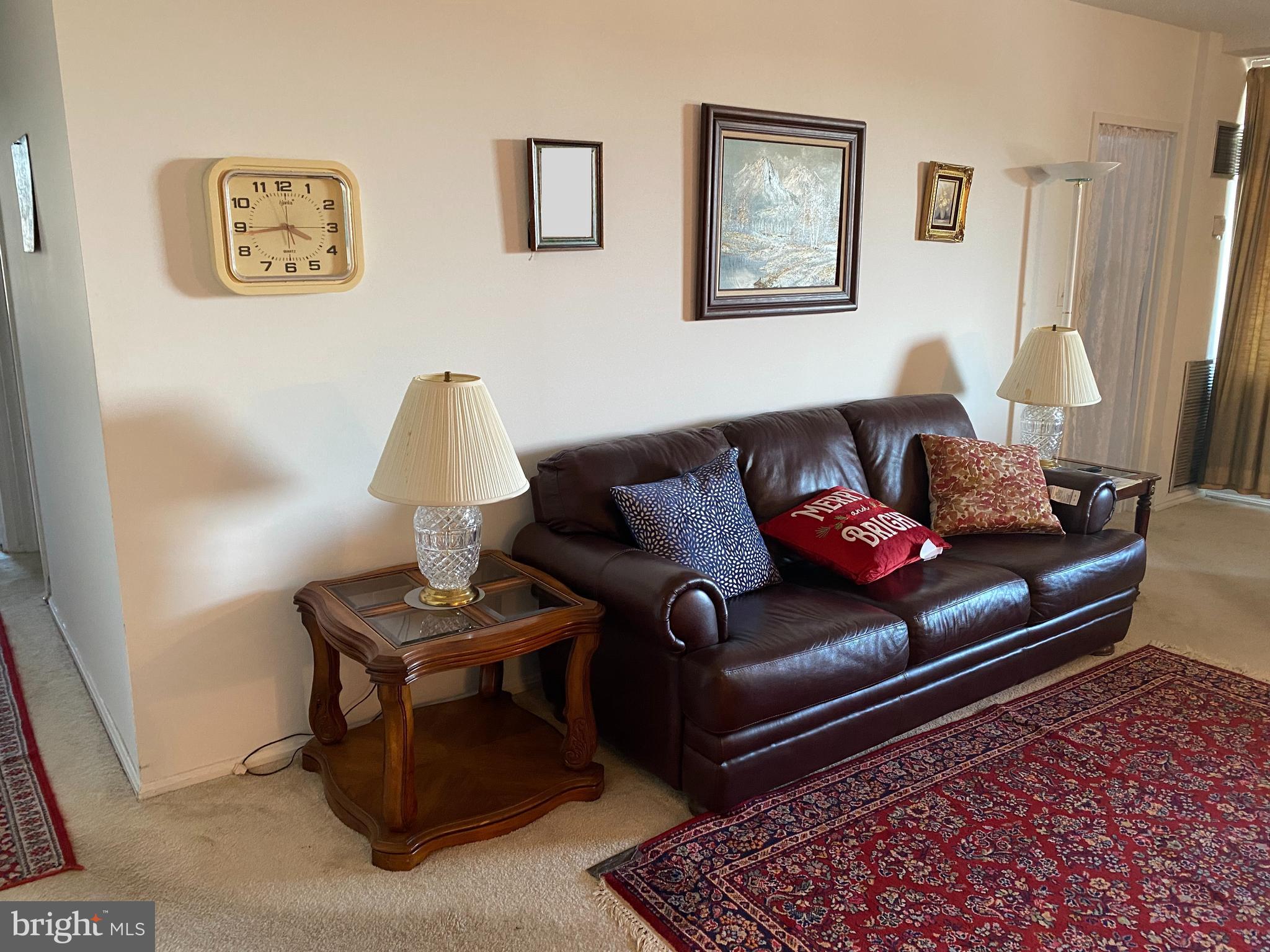 PLACE ONE - Residential