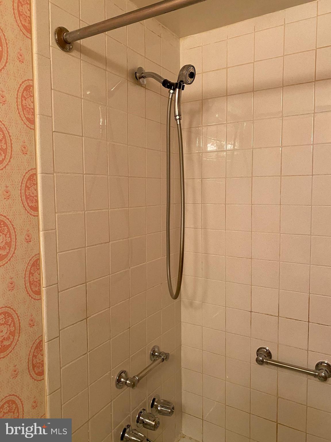 PLACE ONE - Residential