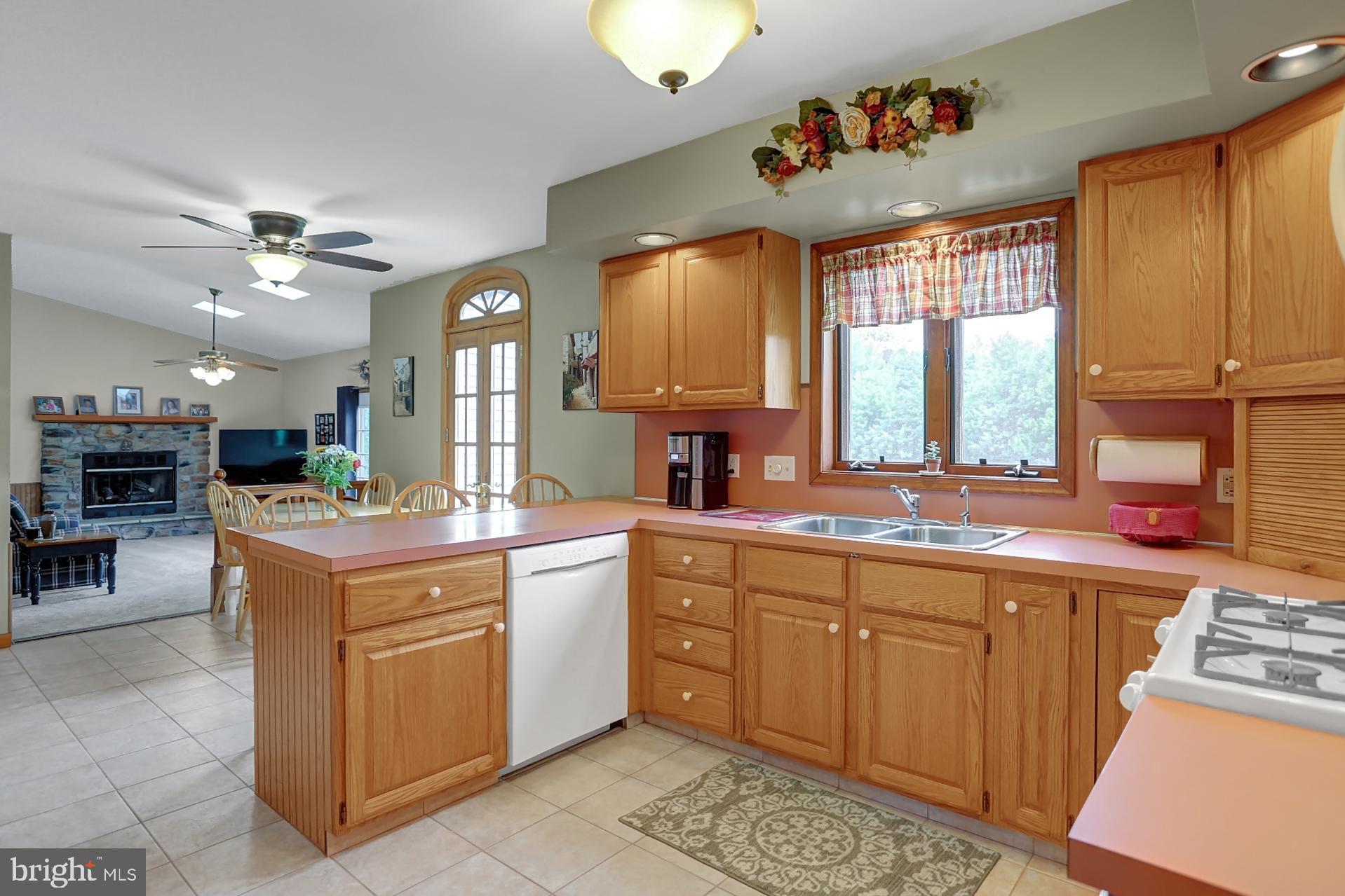 MAIDENCREEK - Residential