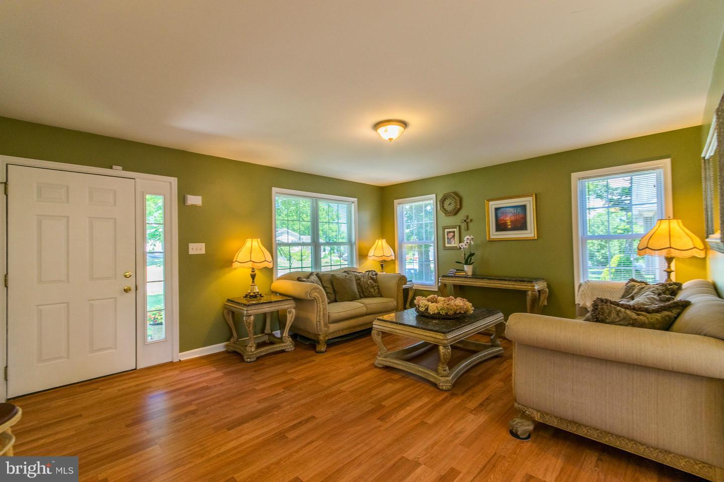 BRIAR RUN - Residential