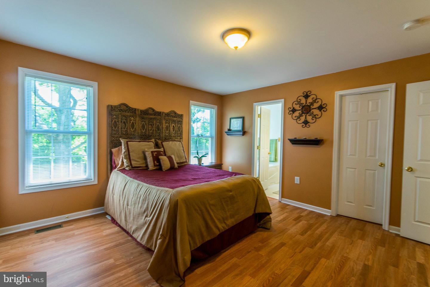 BRIAR RUN - Residential