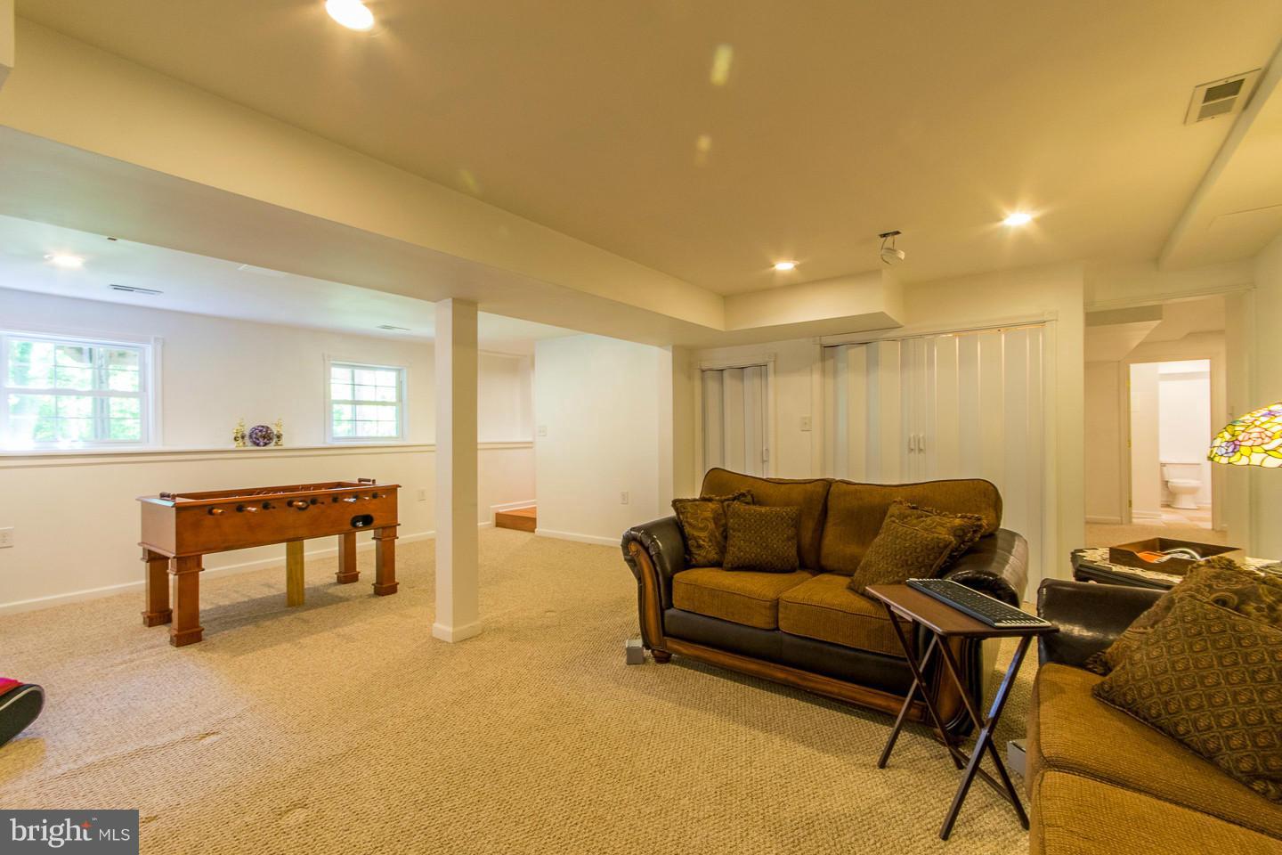 BRIAR RUN - Residential