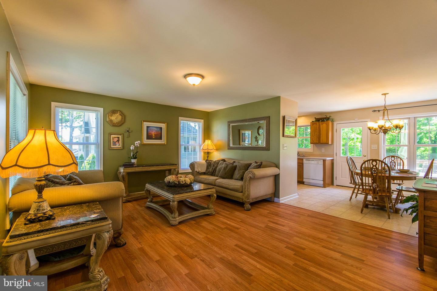 BRIAR RUN - Residential