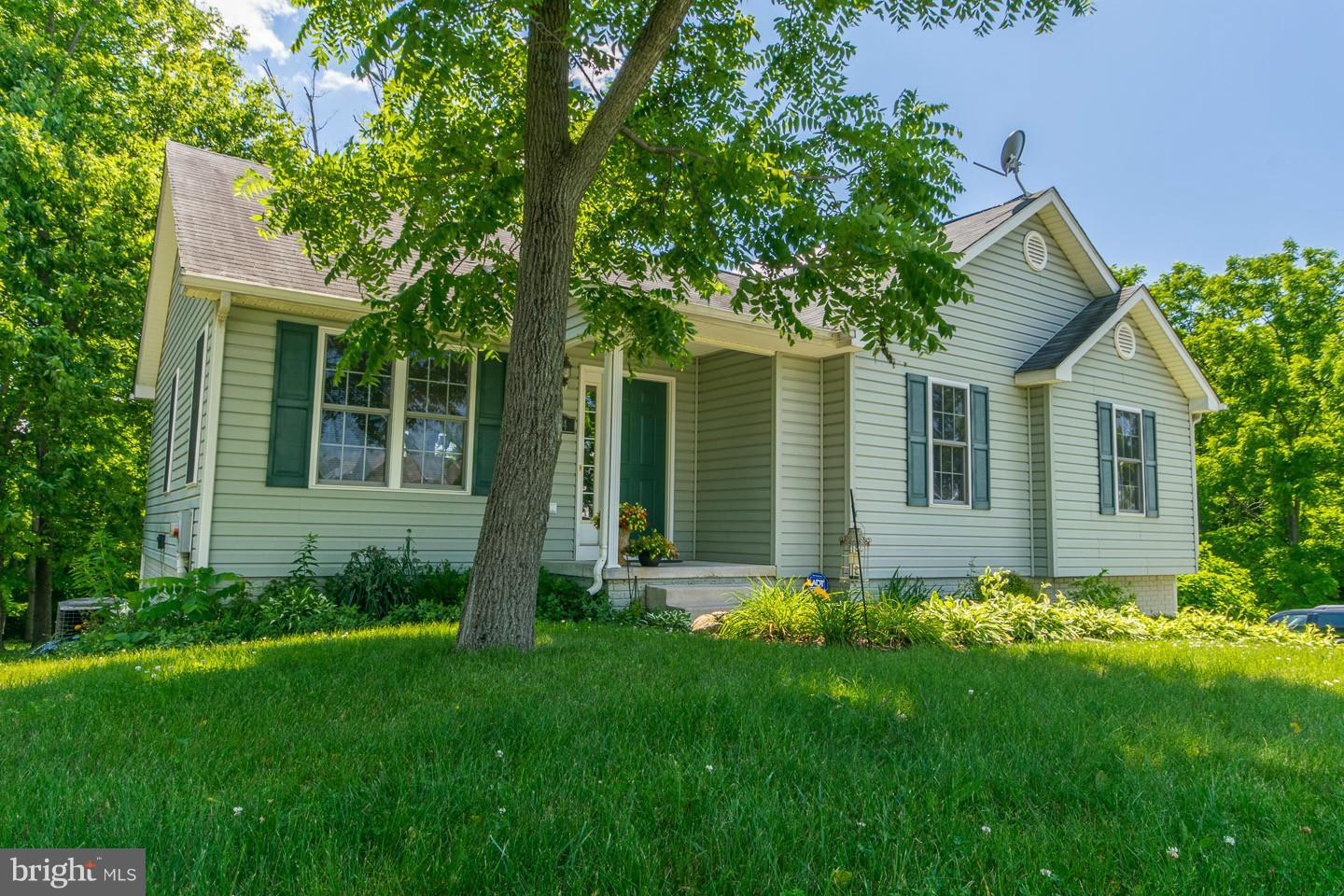 BRIAR RUN - Residential