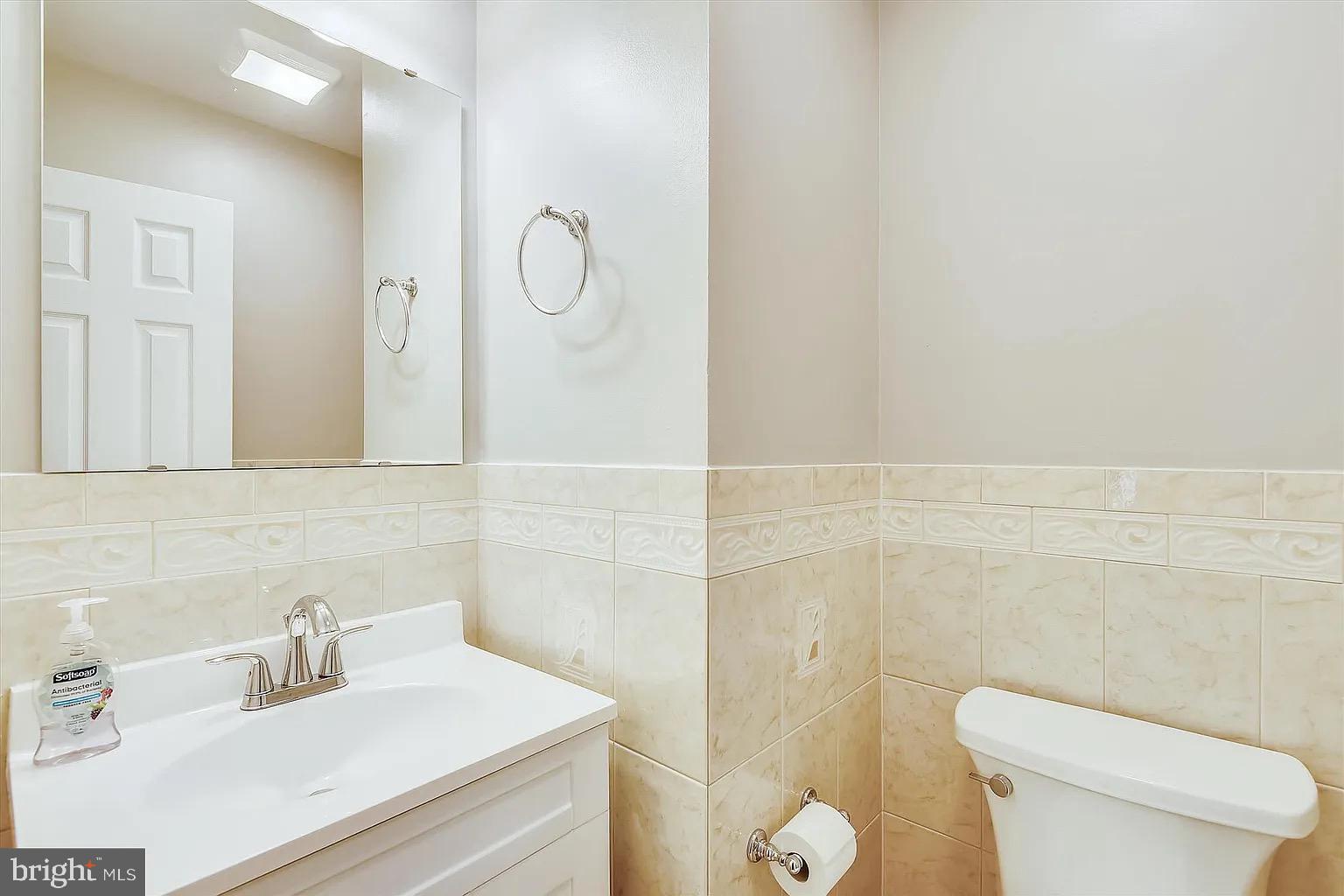 PARKLAWN - Residential Lease