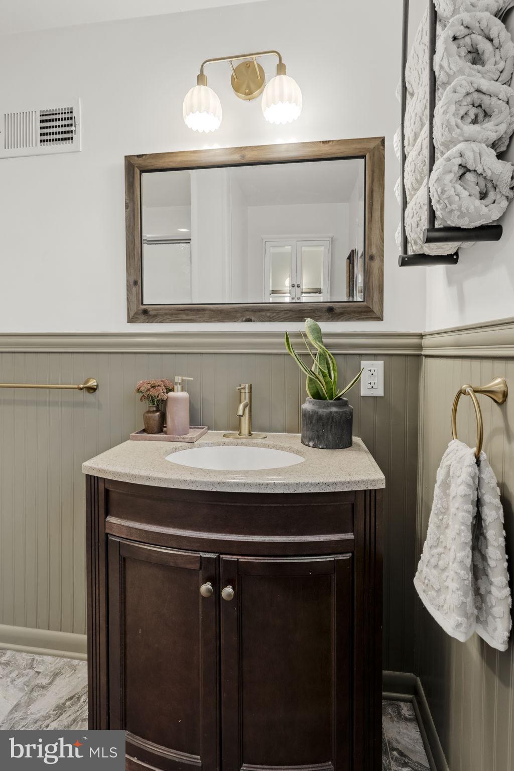 STRASBURG HISTORIC DIST - Residential