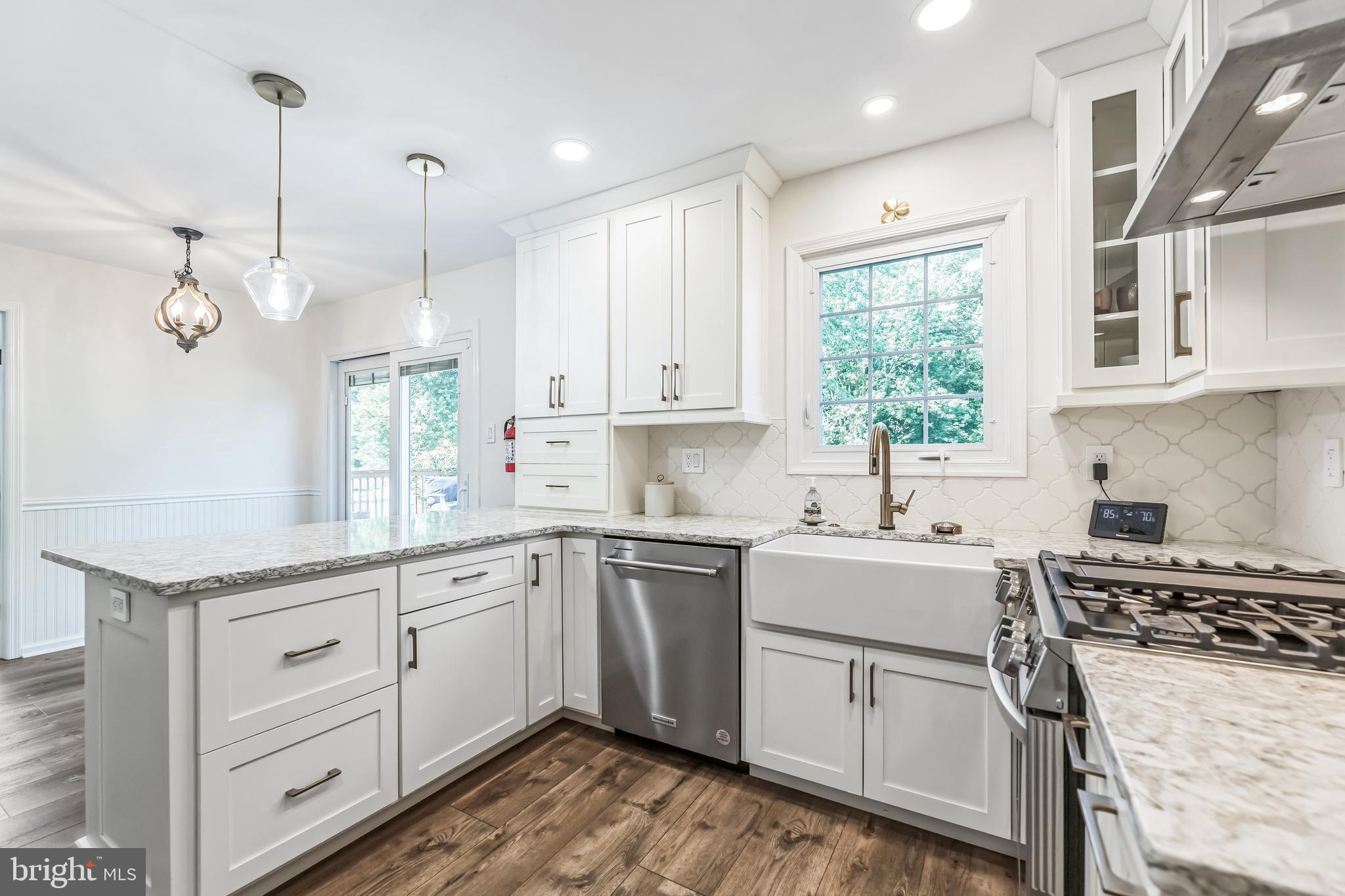 23 NEW OAK ROAD