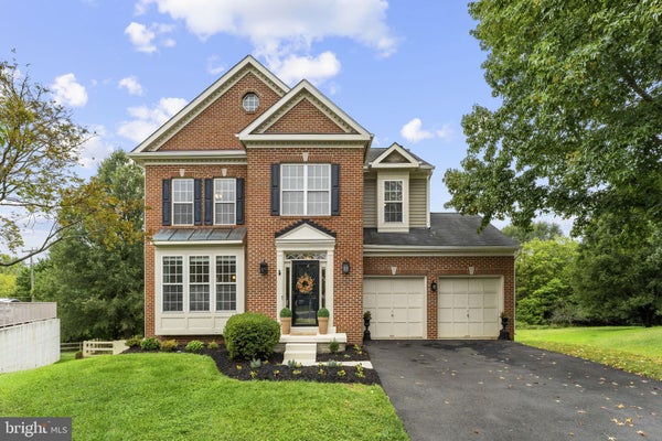 17395 ARROWOOD PL, ROUND HILL, VA 20141 - Image fe91ae0ee85f2a5b3443f12480df3aa9/2900546218