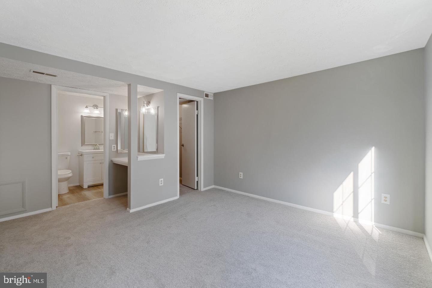 CHESTERFIELD - Residential Lease