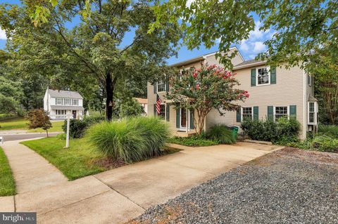 7922 RED BARN WAY ELKRIDGE MD 21075