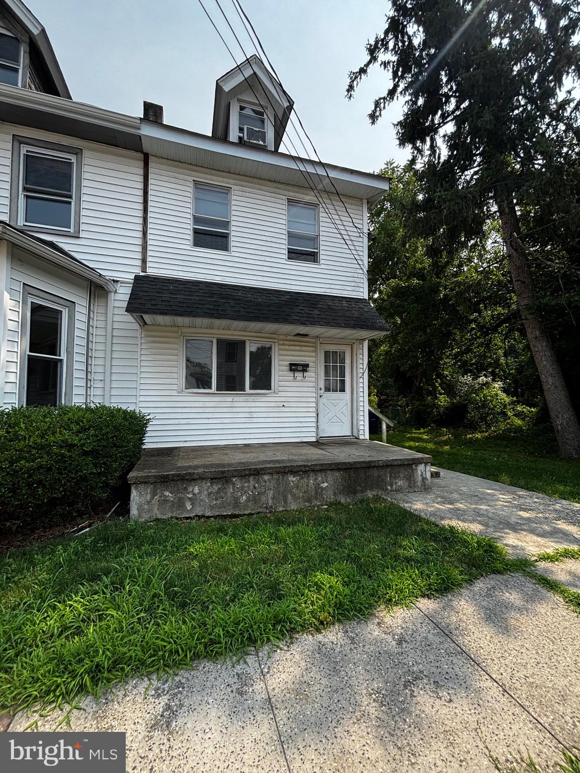 50 W MONROE STREET