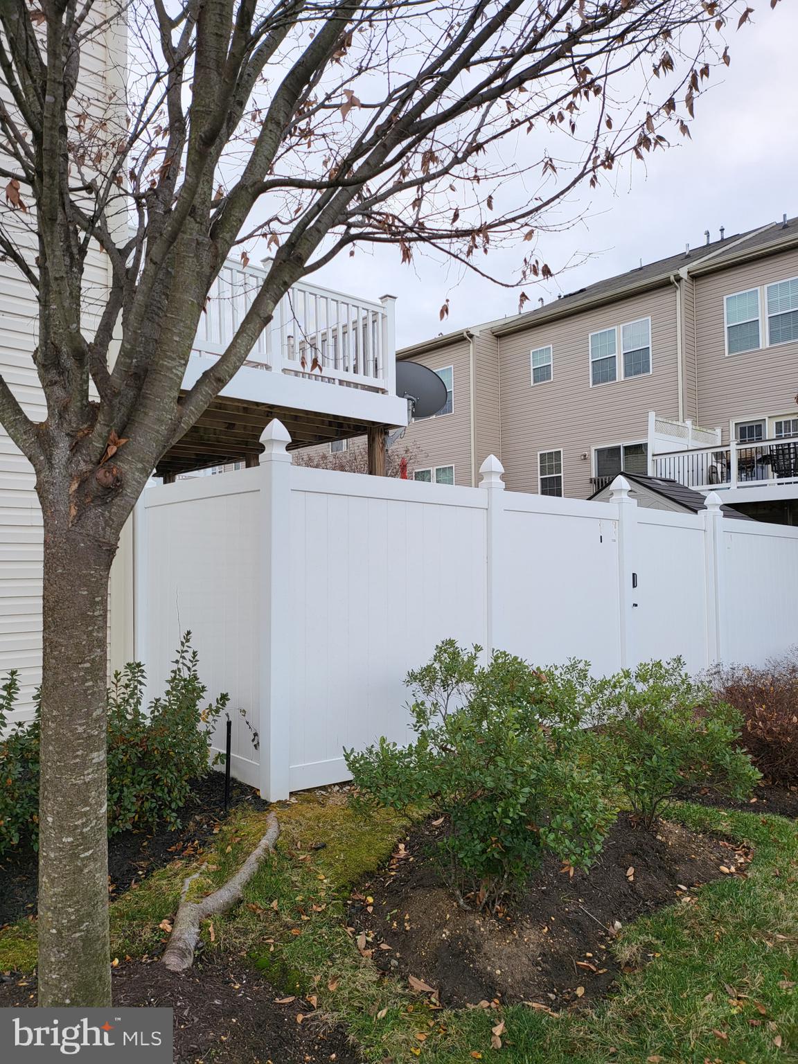 PINE RIDGE CROSSING - Residential