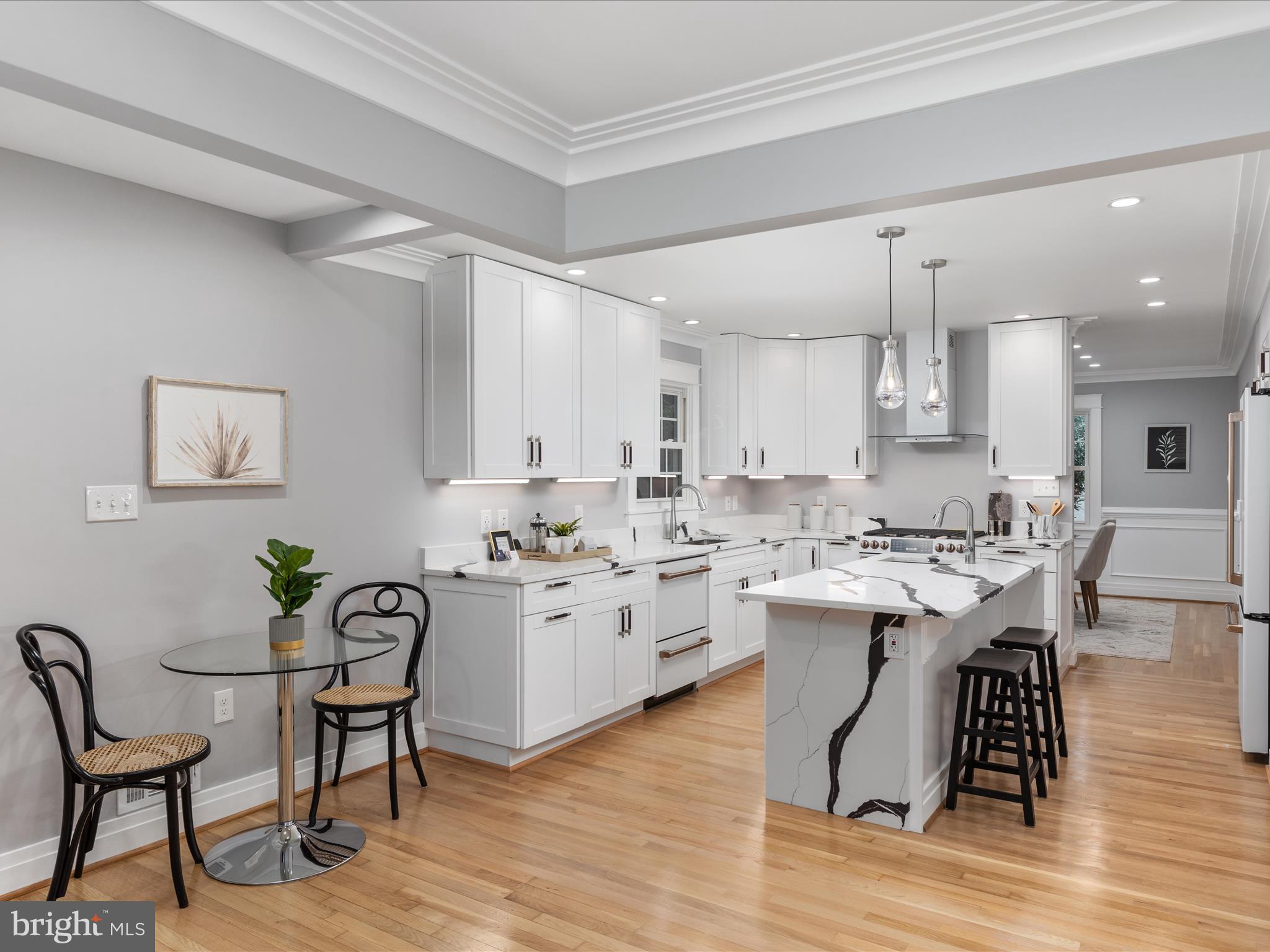 FERRY POINT ESTATES - Residential