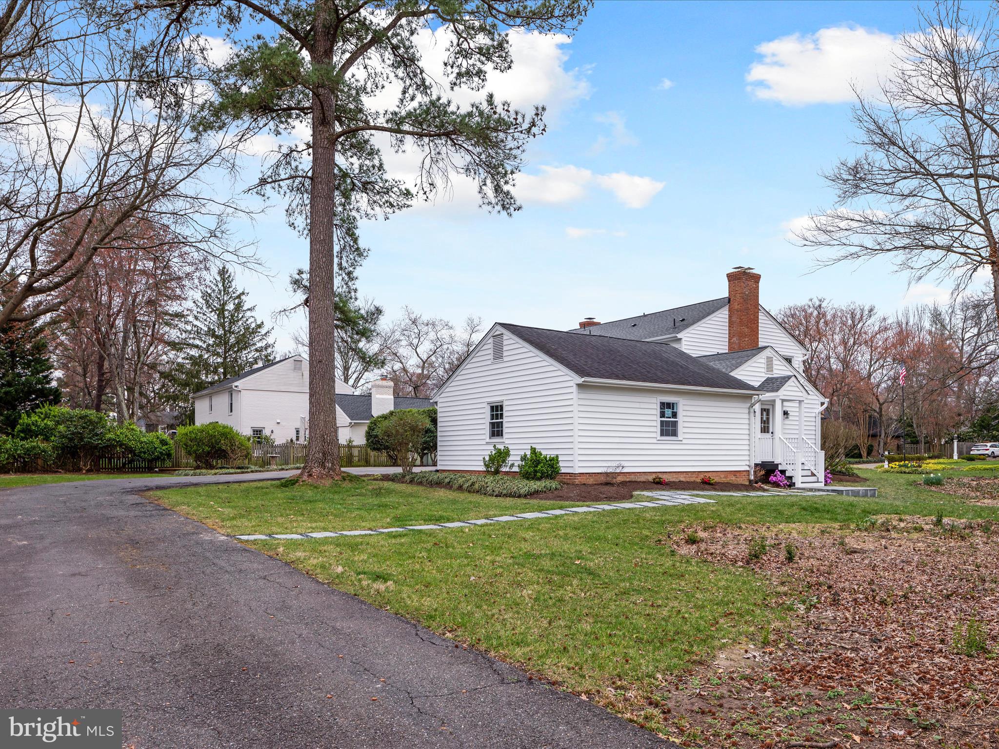 FERRY POINT ESTATES - Residential