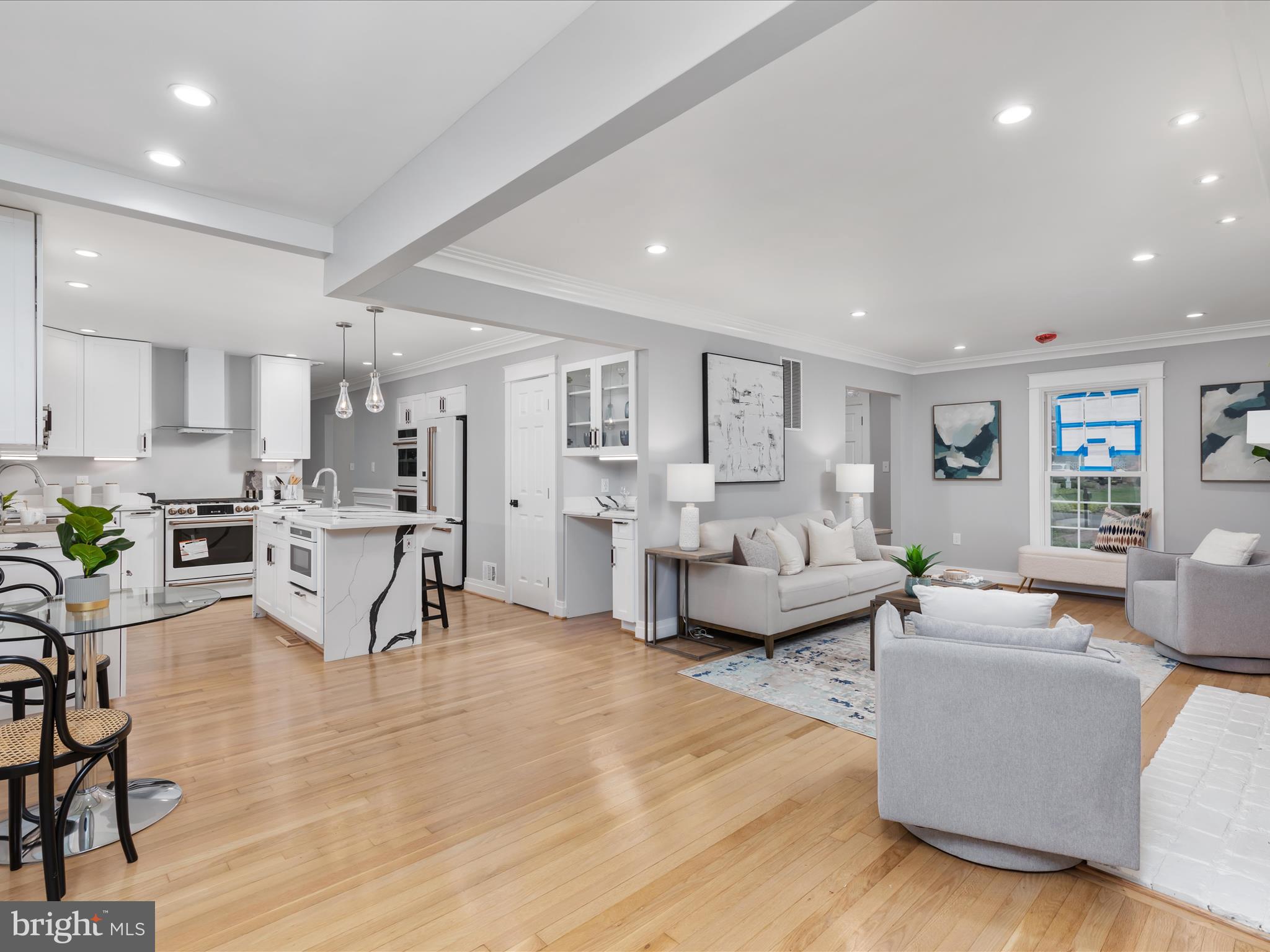 FERRY POINT ESTATES - Residential