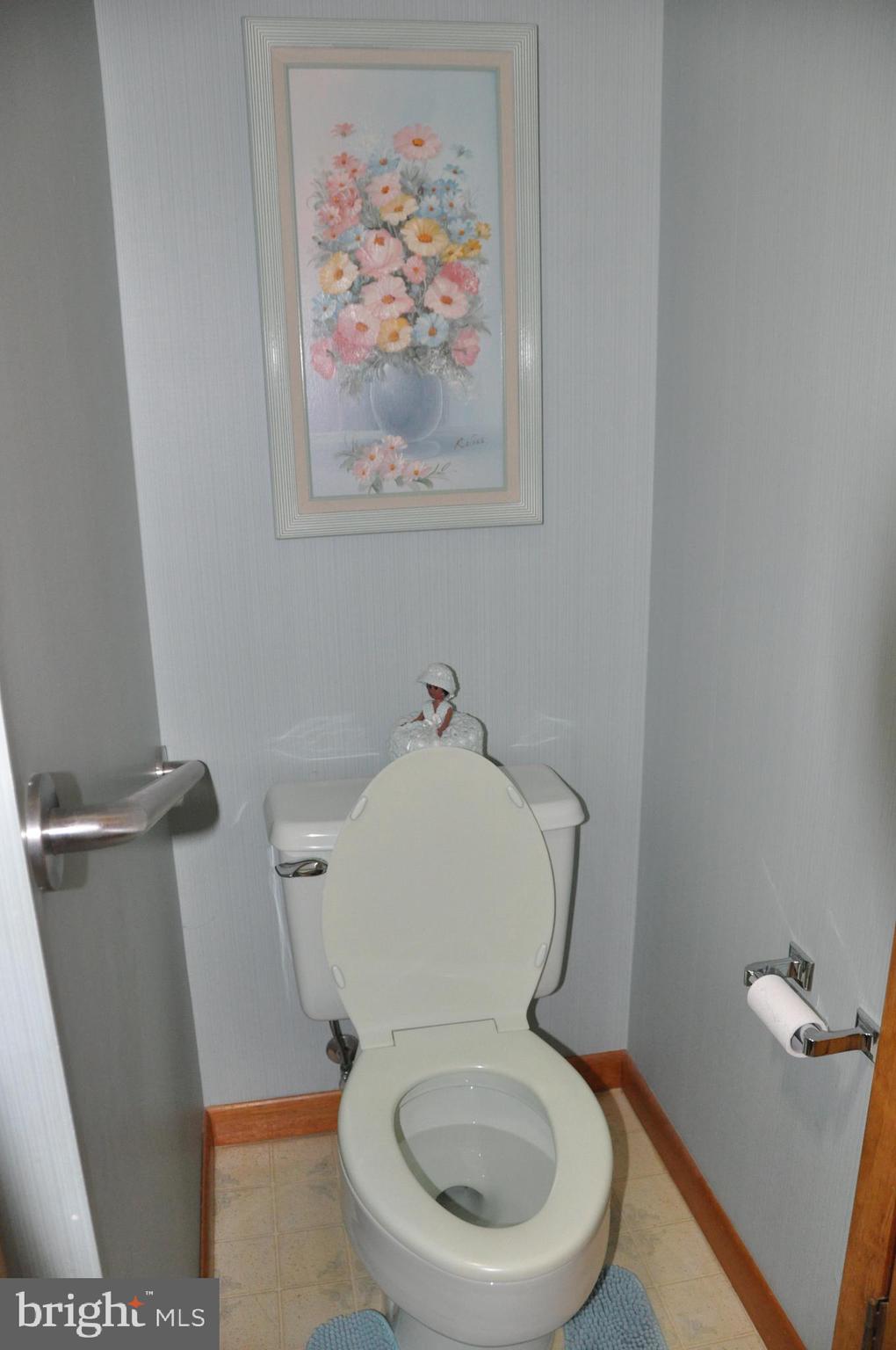 ROLLING HILLS - Residential