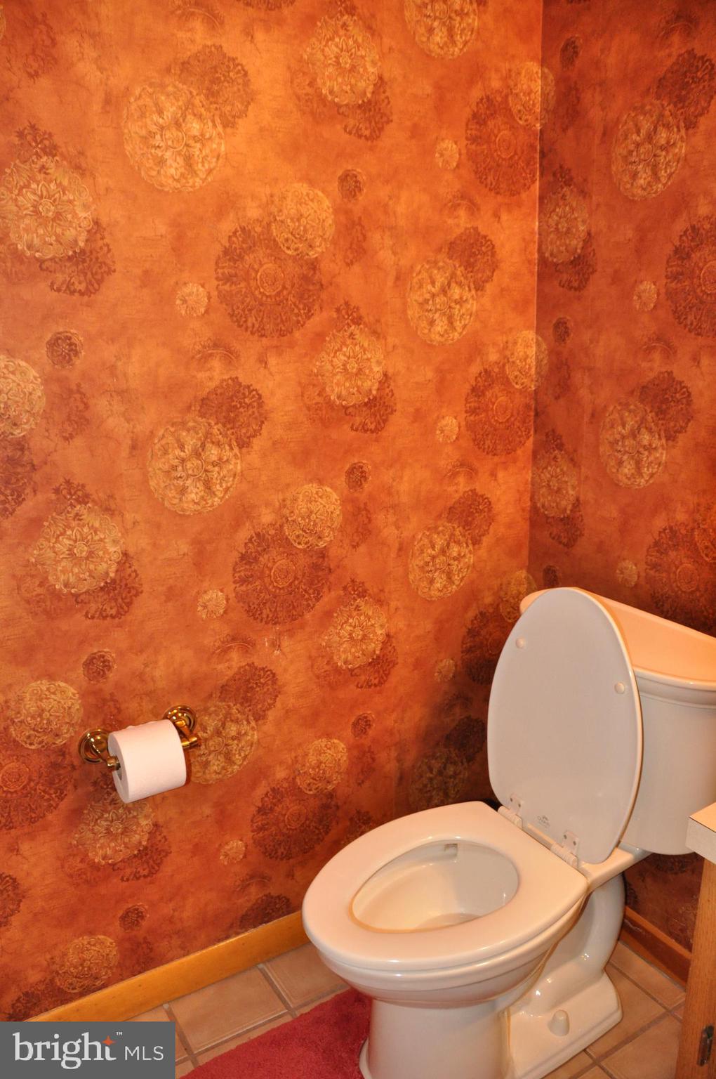 ROLLING HILLS - Residential