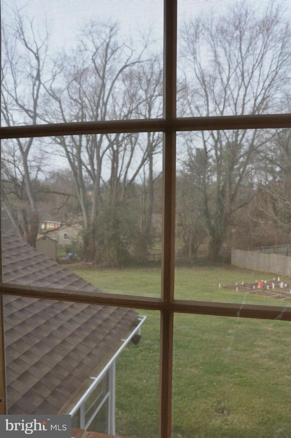 ROLLING HILLS - Residential