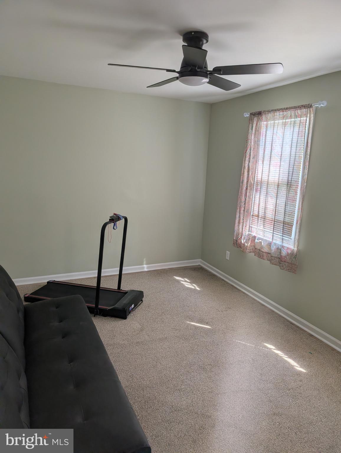 PICKERING POINTE - Residential