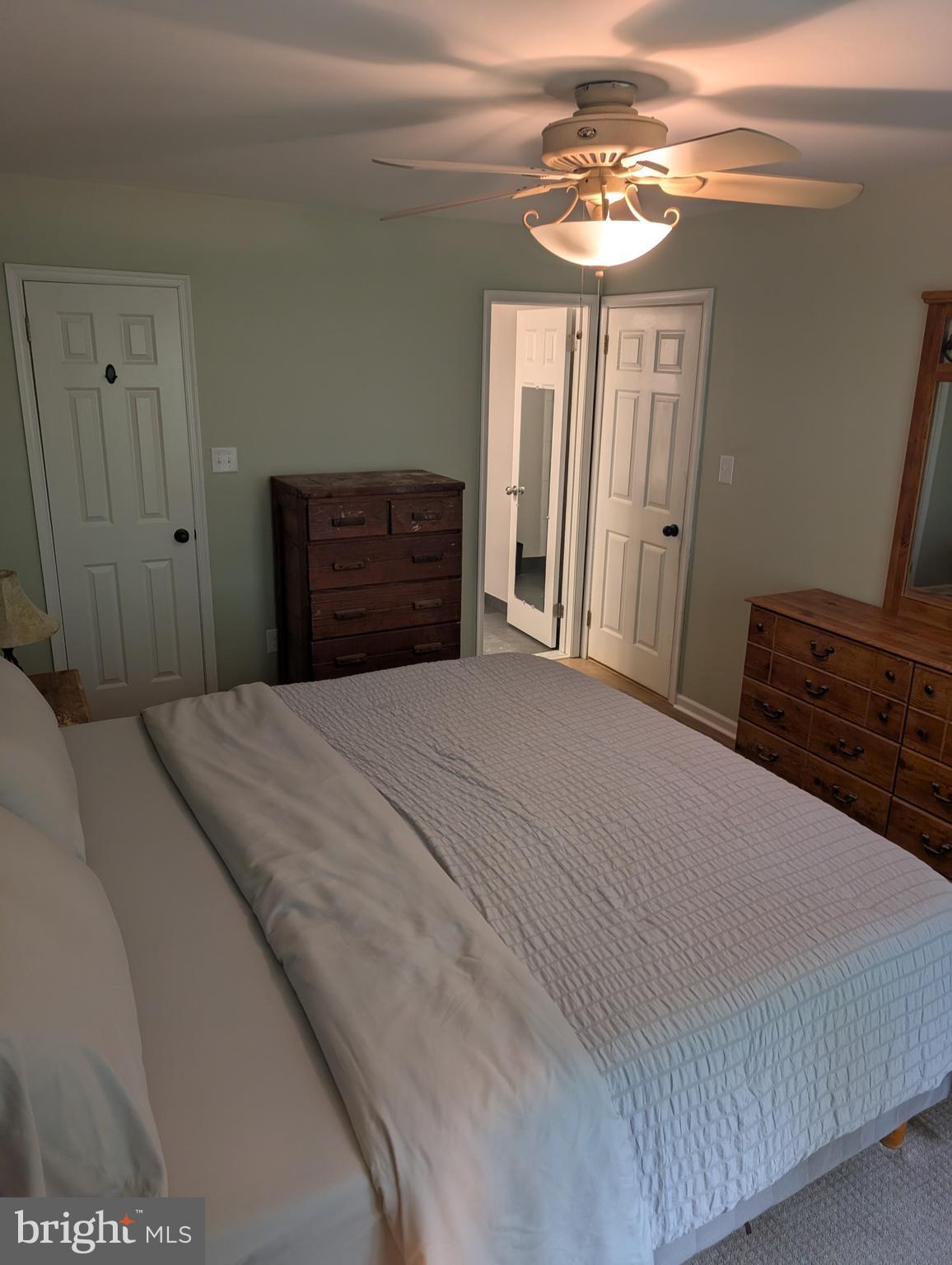 PICKERING POINTE - Residential