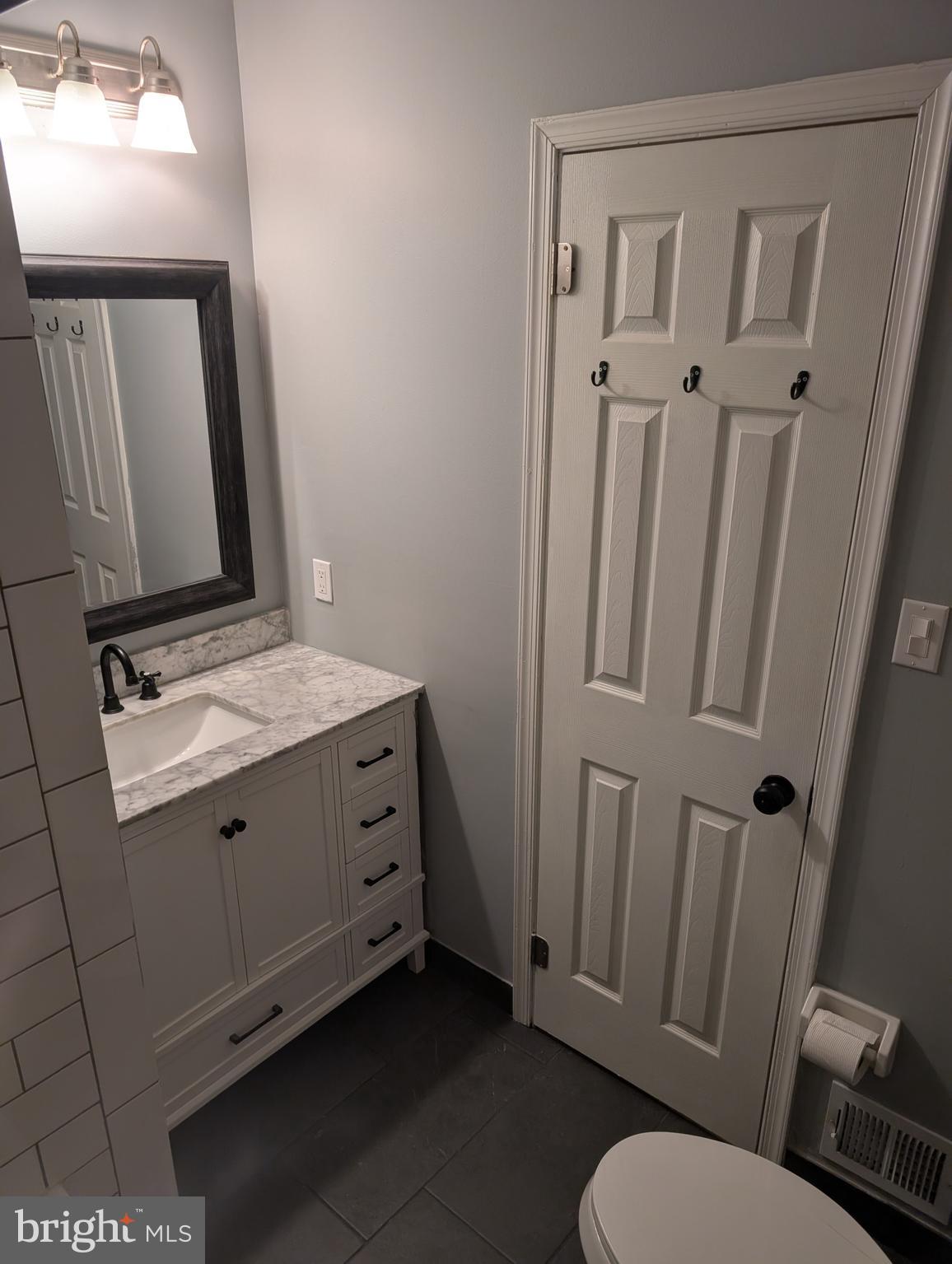 PICKERING POINTE - Residential