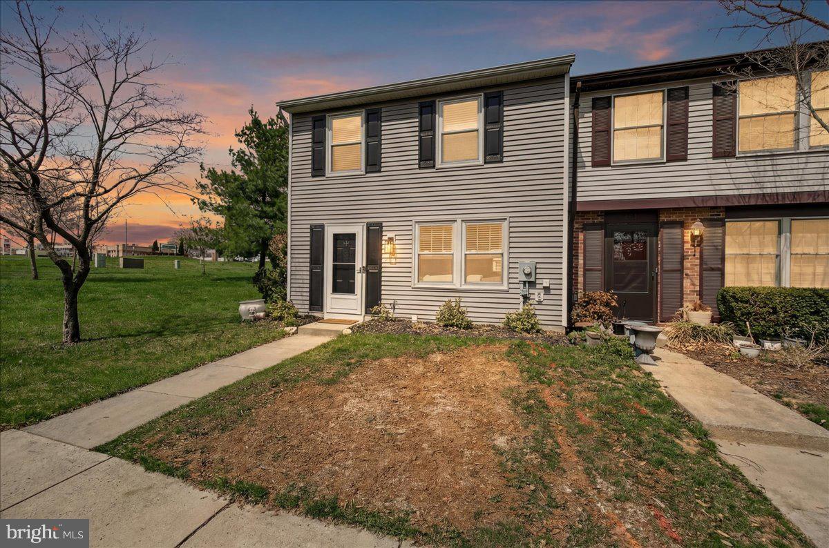 GLADE TOWN - Residential Lease